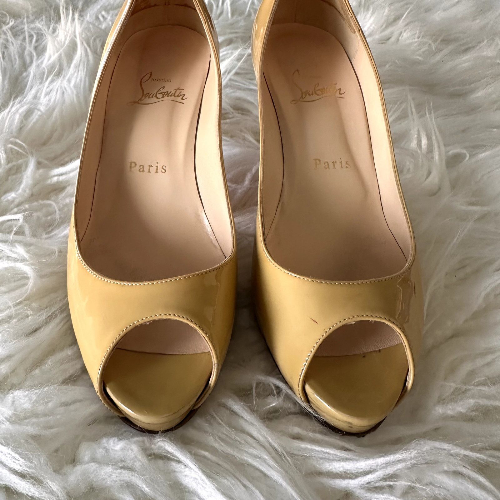 Christian Louboutin Beige Cream Yellow Christian Louboutin Heels Size 37 1/2 Size US 7.5 / IT 37.5 - 2 Thumbnail