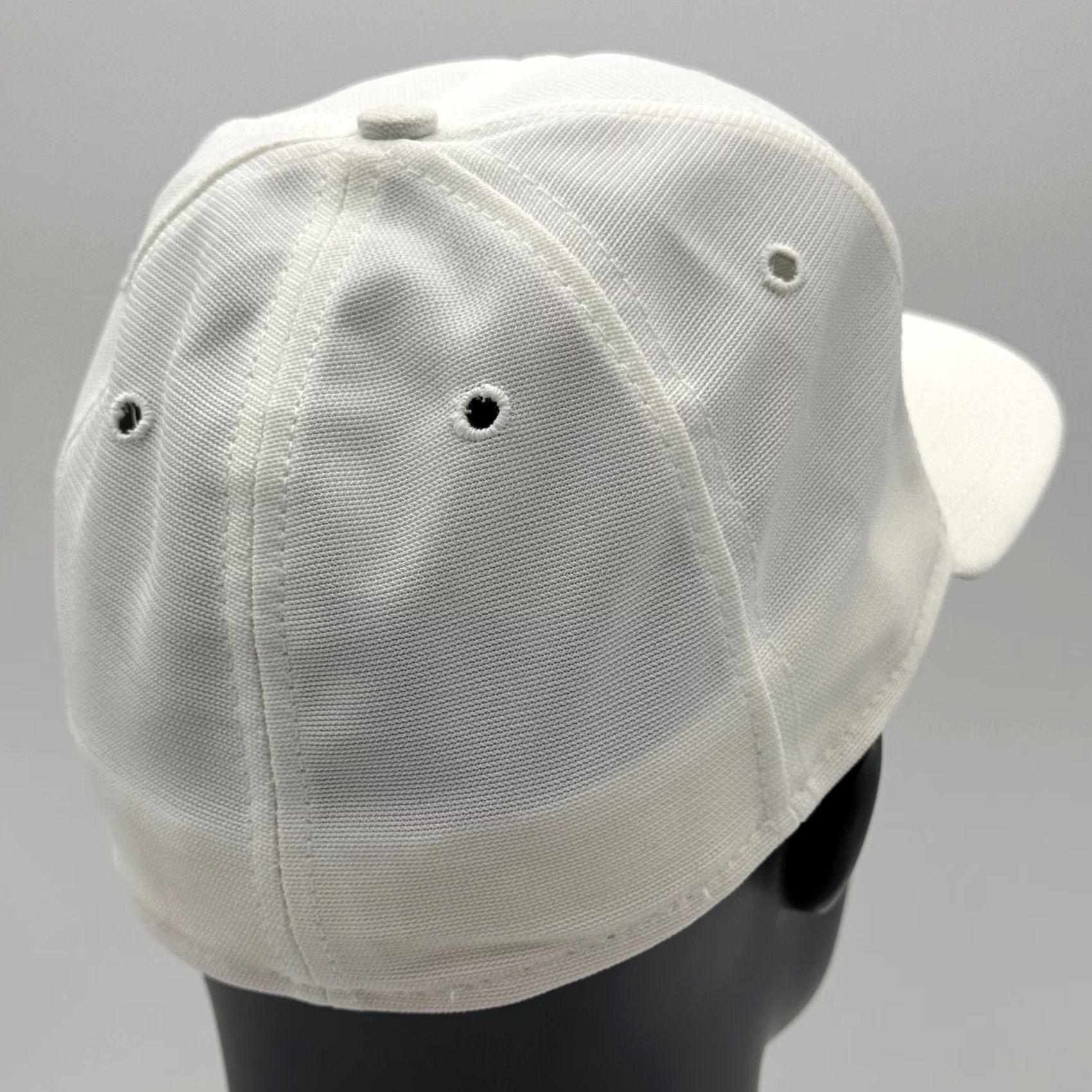 New Era VINTAGE New Era Fitted Hat Cap 7 1/8 White Pro Model Plain No Logo USA Men Cap Baseball 90s Mens Size ONE SIZE - 4 Thumbnail