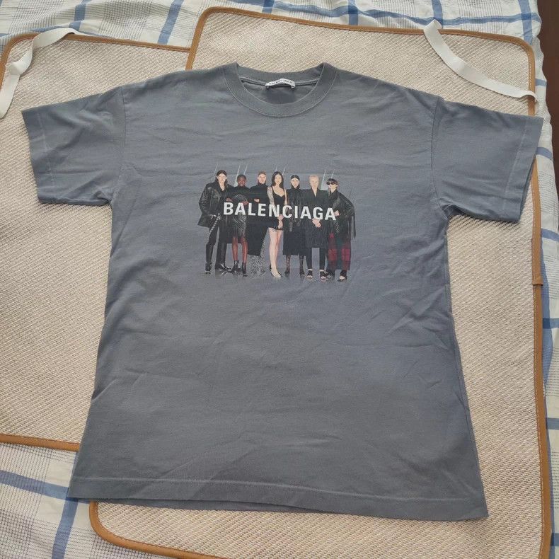 Balenciaga Balenciaga Band Portrait Short Sleeve T-Shirt Size US S / EU 44-46 / 1 - 1 Thumbnail