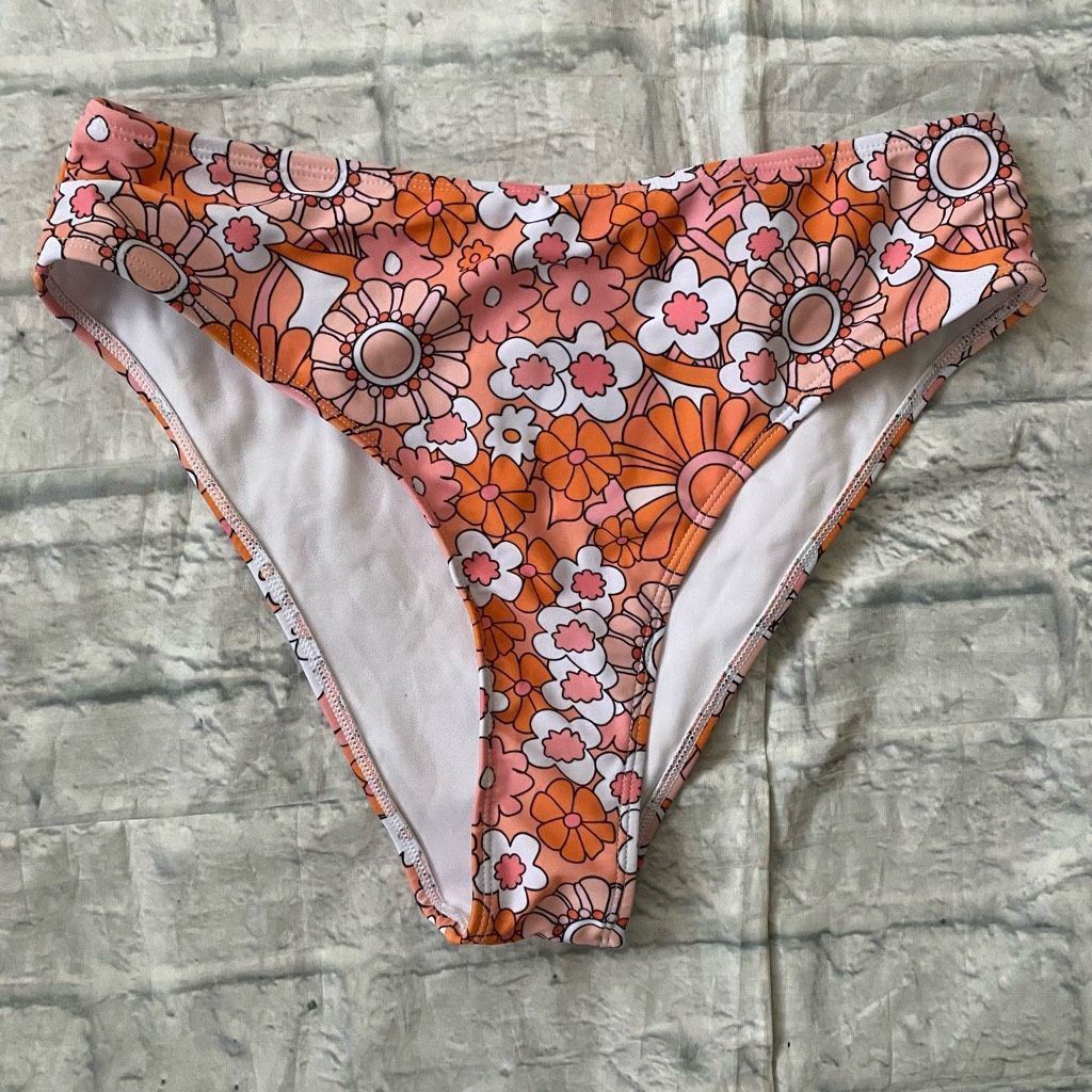 Other Women M 2 piece floral print hi leg bikini bottom & tie back Size ONE SIZE - 2 Thumbnail