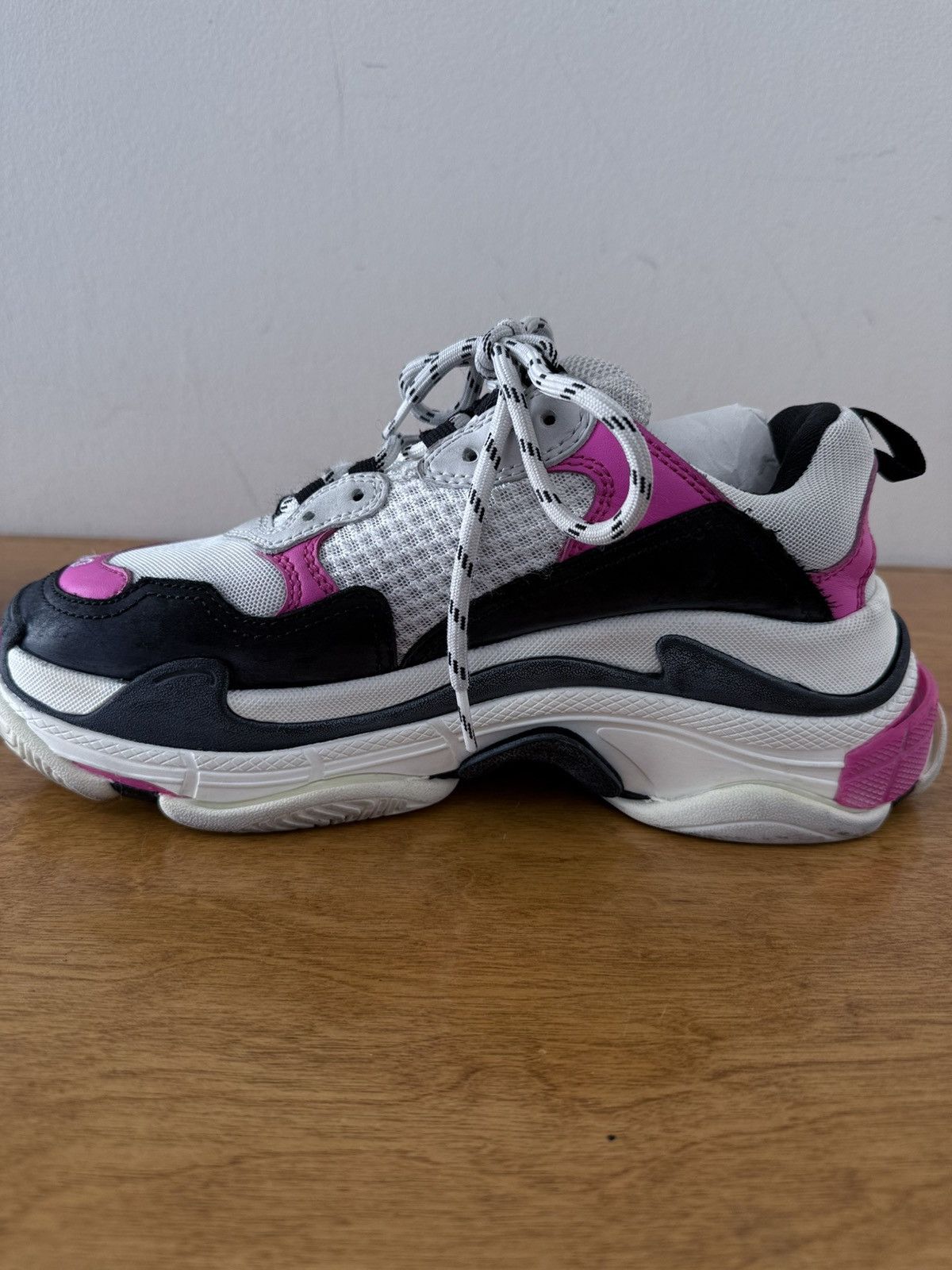 Balenciaga Balenciaga Triple S Pink Black White - EU 40 - Gently Worn Size US 10 / IT 40 - 7 Thumbnail