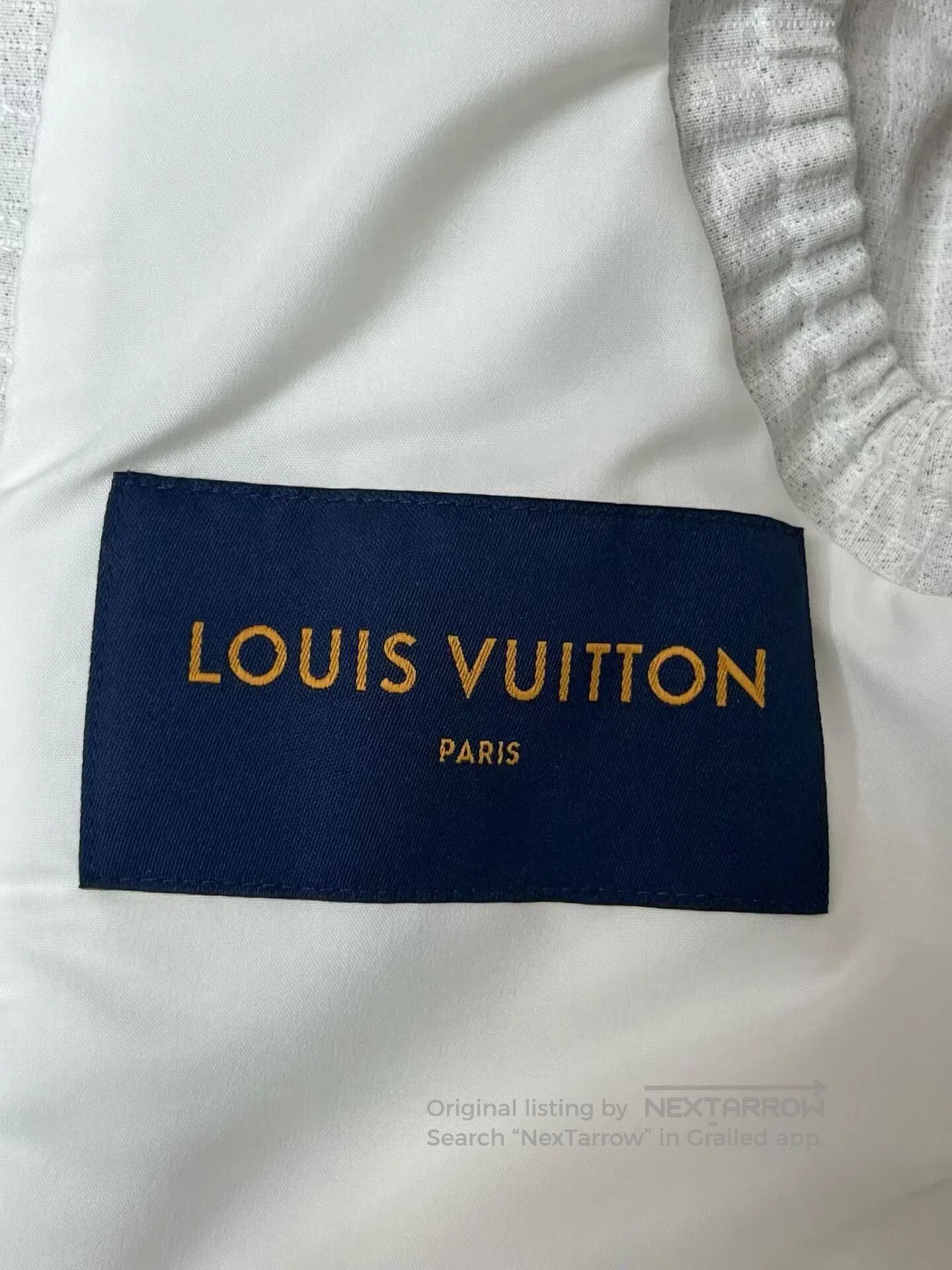 Louis Vuitton Louis Vuitton Embossed Vest with Tags. Size US M / EU 48-50 / 2 - 5 Thumbnail