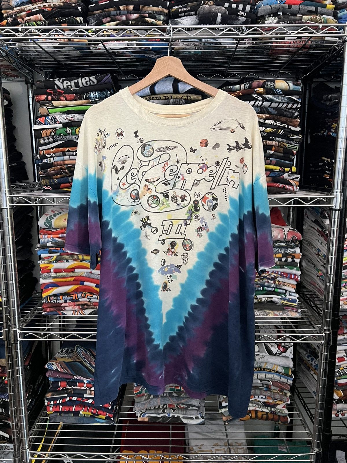 Liquid Blue 2002 Led Zeppelin III Tie Dye Band Tee Size US XL / EU 56 / 4 - 1 Thumbnail