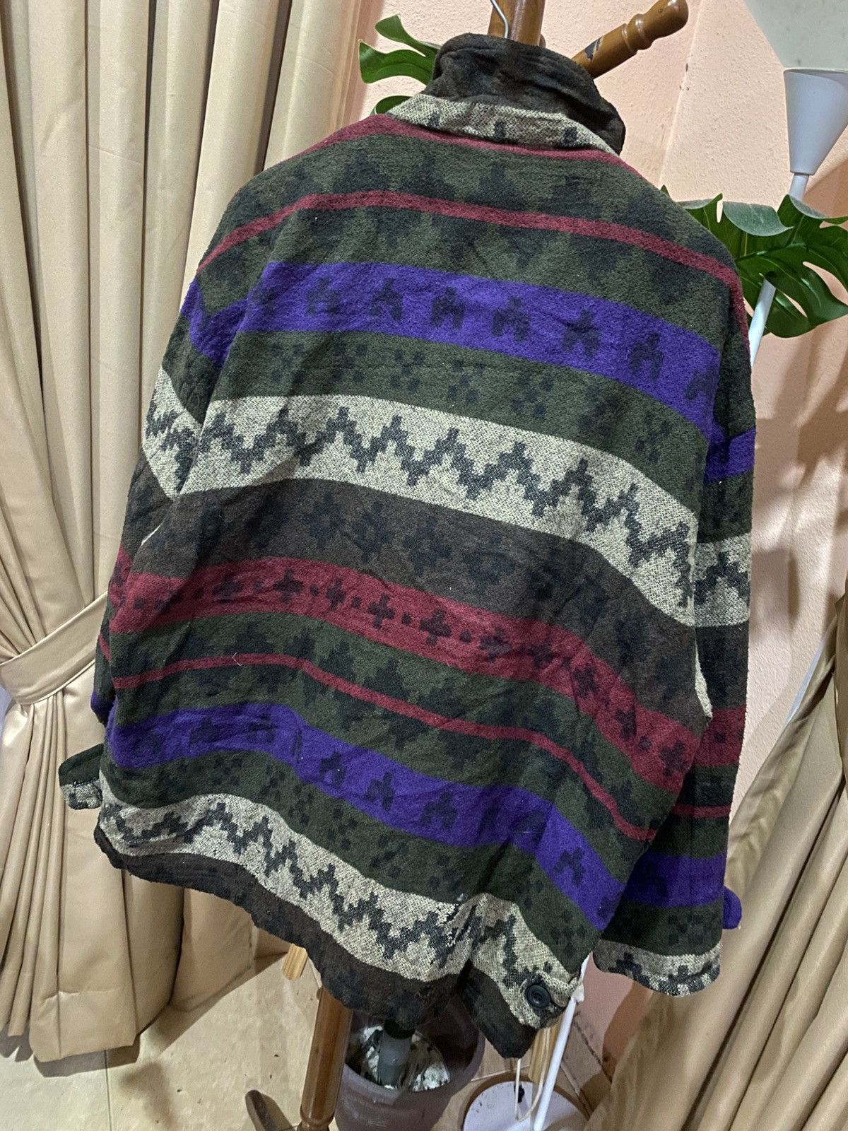 Vintage Vintage Pendleton Aztec Wool Blend Jacket USA Made Size 50 Size US M / EU 48-50 / 2 - 8 Thumbnail