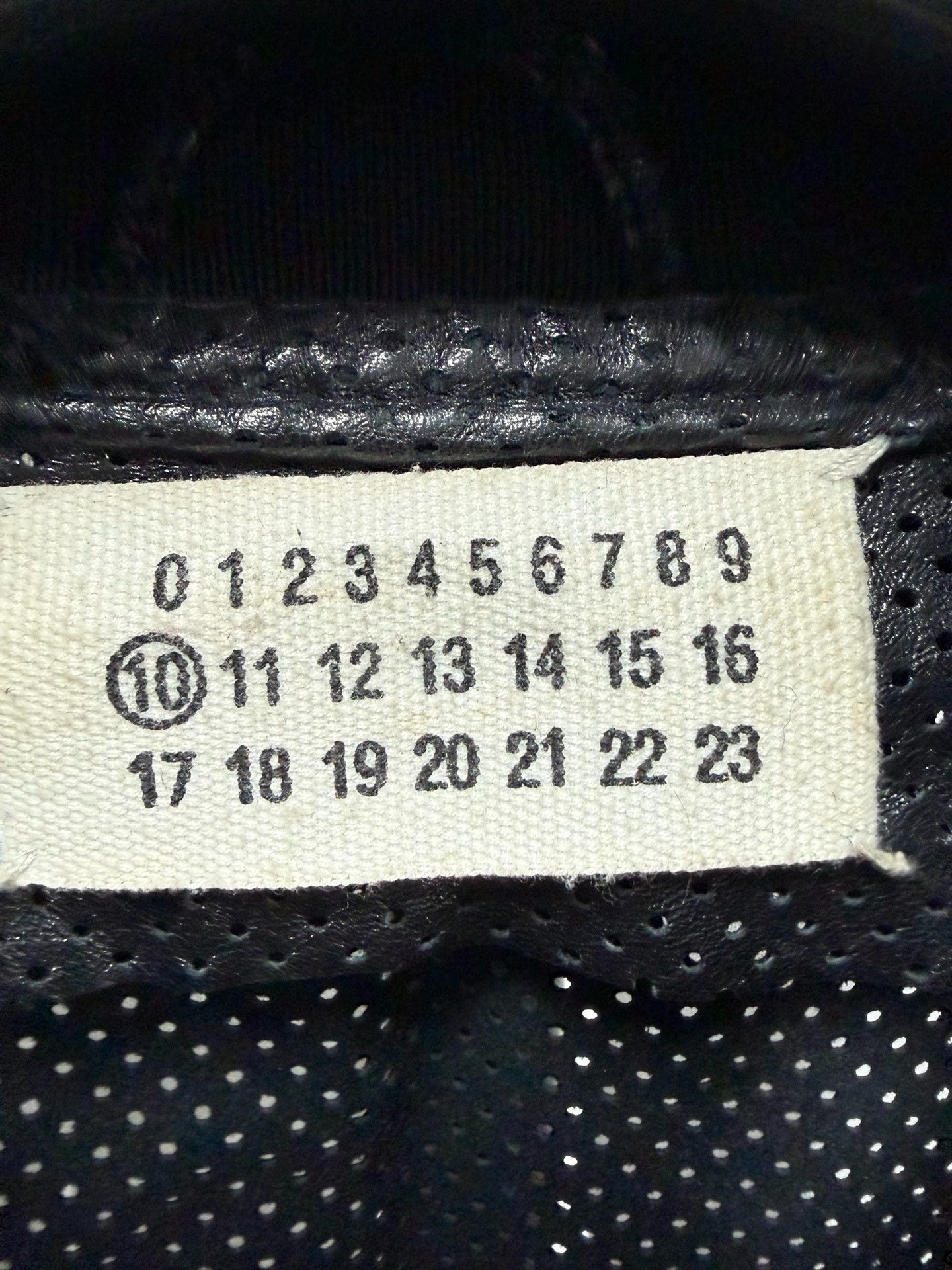 Maison Margiela Maison Margiela 07SS Laser-Perforated Leather Jacket Size US M / EU 48-50 / 2 - 6 Thumbnail