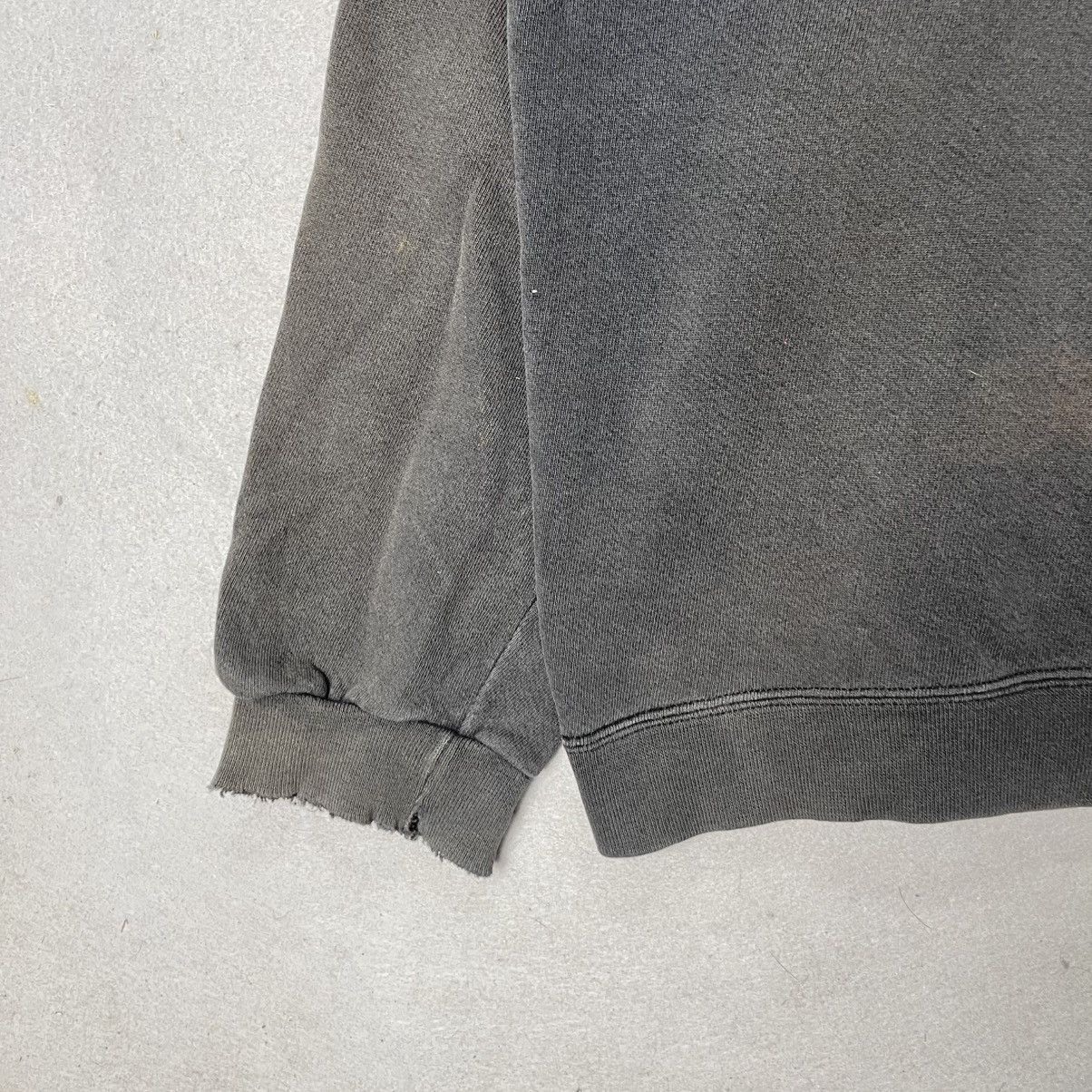 Nike Vintage Nike Mini Swoosh Distressed Sweatshirt Size US M / EU 48-50 / 2 - 6 Thumbnail