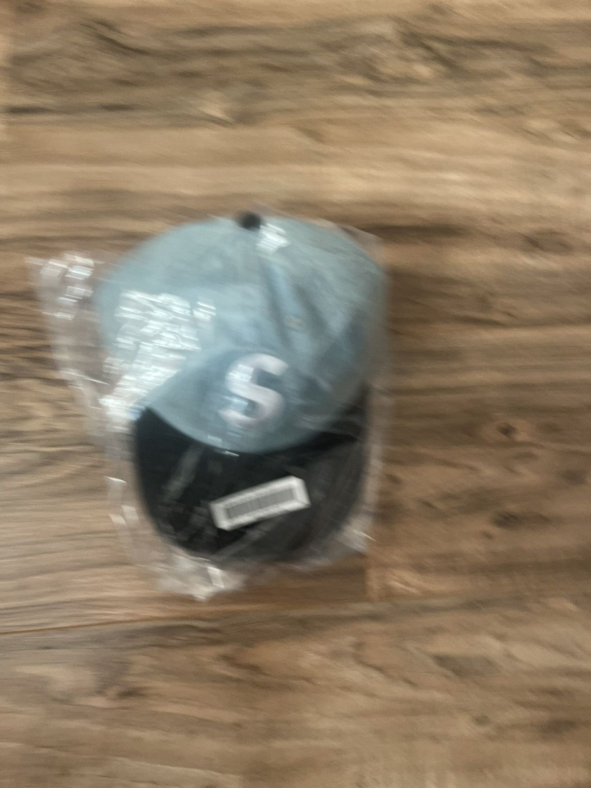 Supreme Supreme Pigment Coated 2-Tone S Logo 6-Panel Size ONE SIZE - 2 Thumbnail