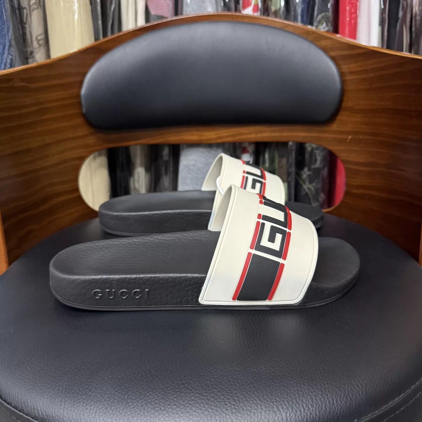 Gucci Gucci Black Red GG Slippers EU39 Like New Worn Once Size US 6 / EU 39 - 4 Thumbnail