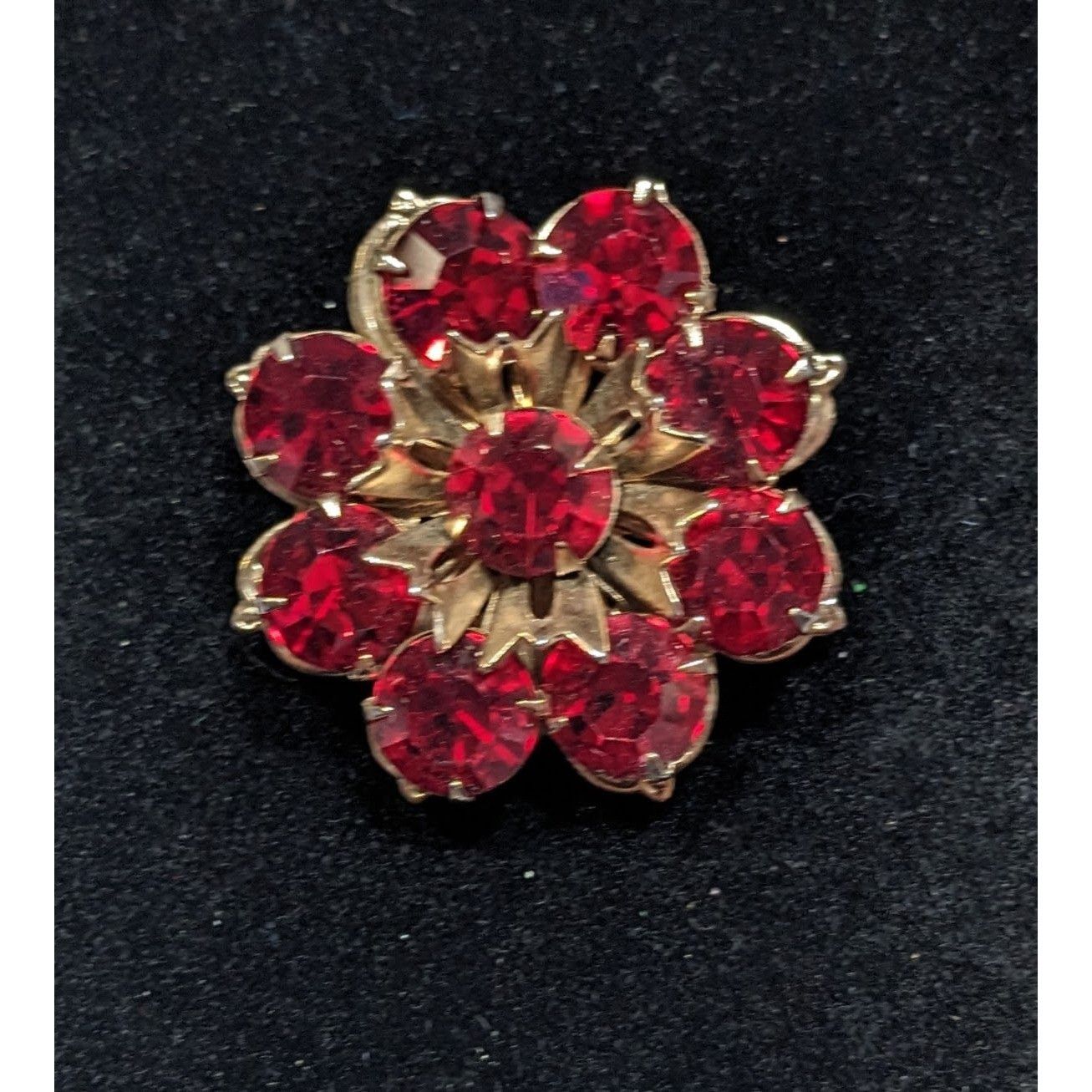 Other Vintage Vampire Red And Gold Tone Floral Gemmed Brooch Size ONE SIZE - 4 Thumbnail