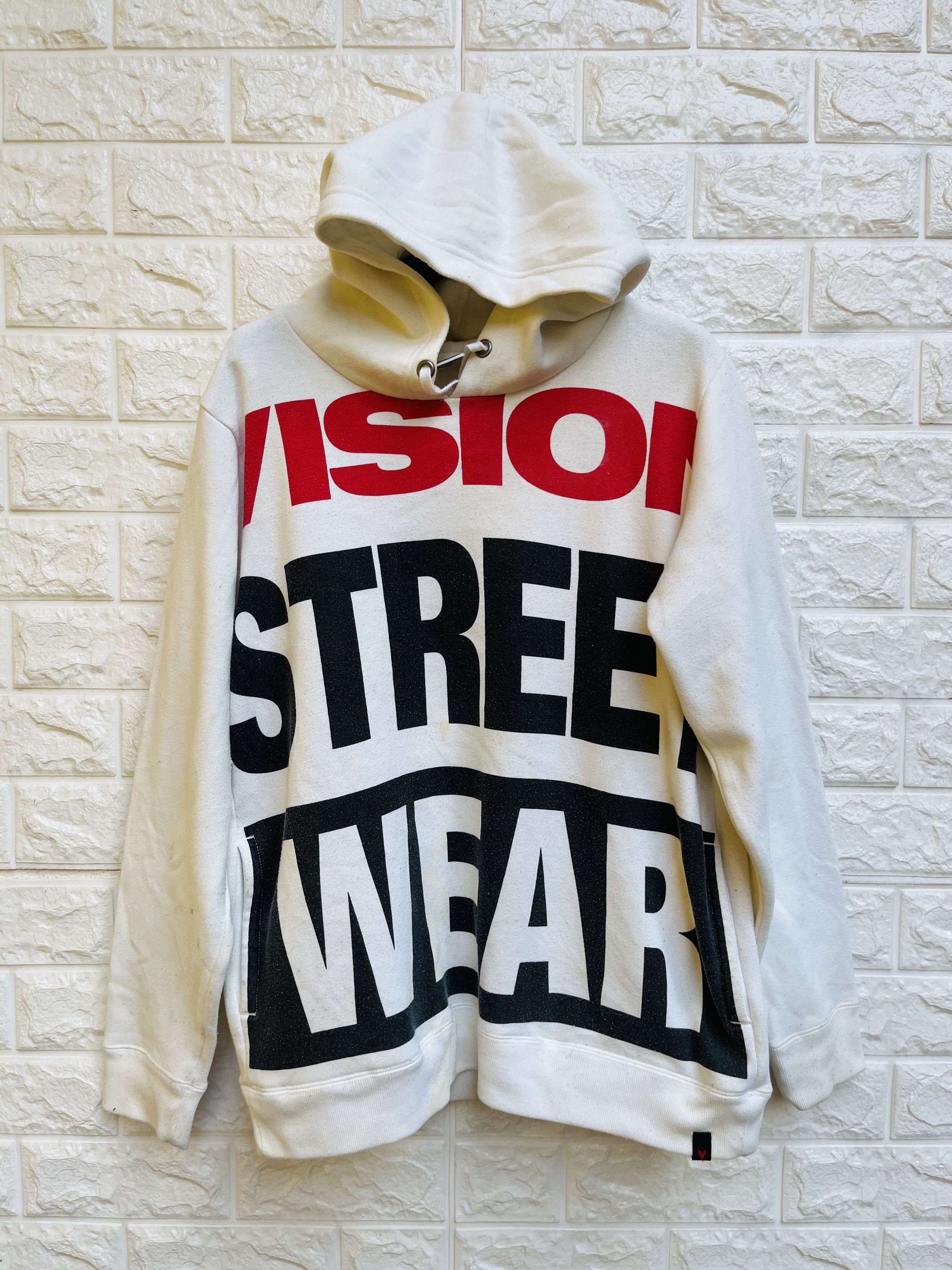 Japanese Brand × Vintage × Vision Streetwear Vintage Vision Streetwear Skateboard Big Logo Fullprint Size US M / EU 48-50 / 2 - 1 Thumbnail