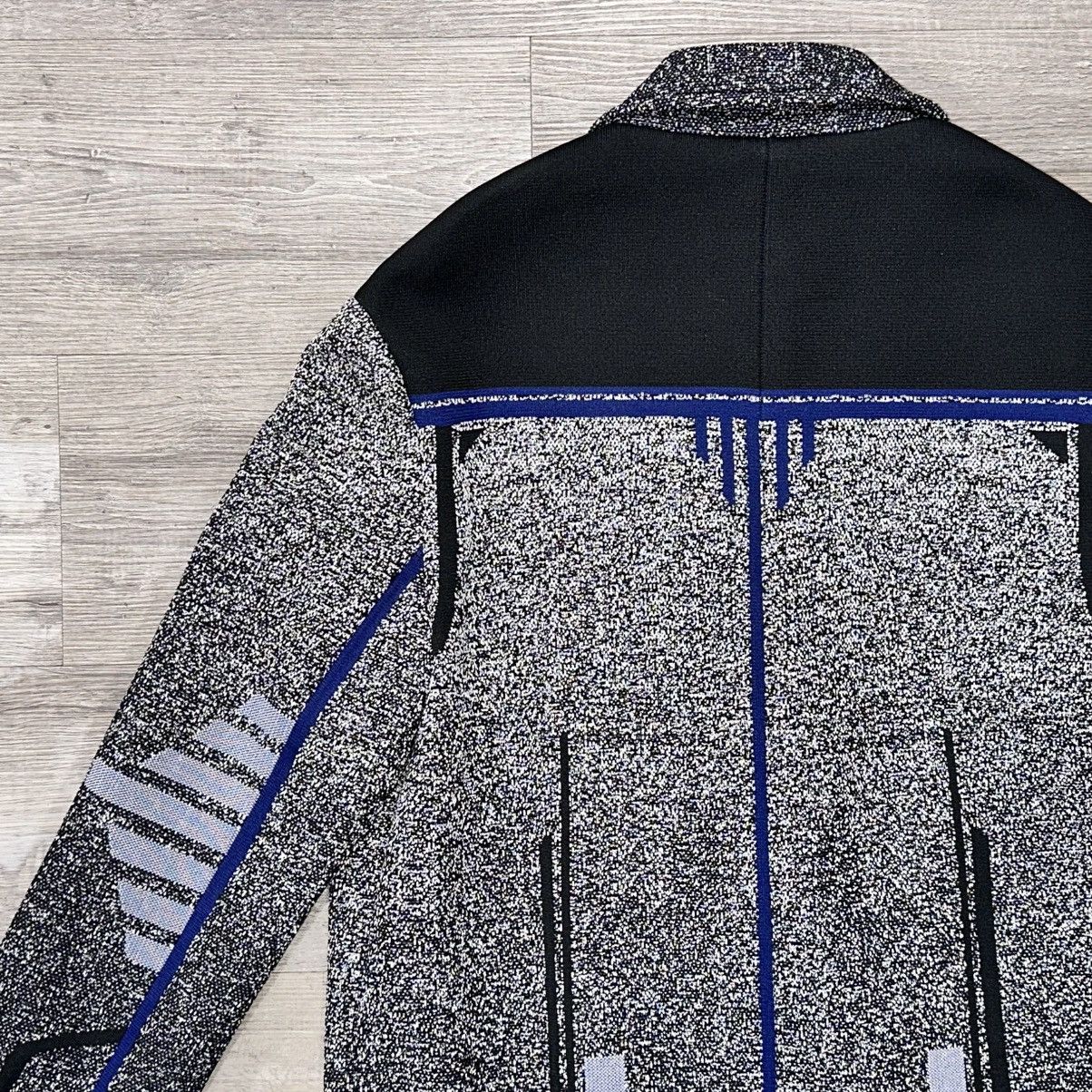 Prada NWT PRADA BLACK BLUE WHITE LONG JACQUARD COAT SIZE 4O IT Size US XXS / EU 40 - 6 Thumbnail