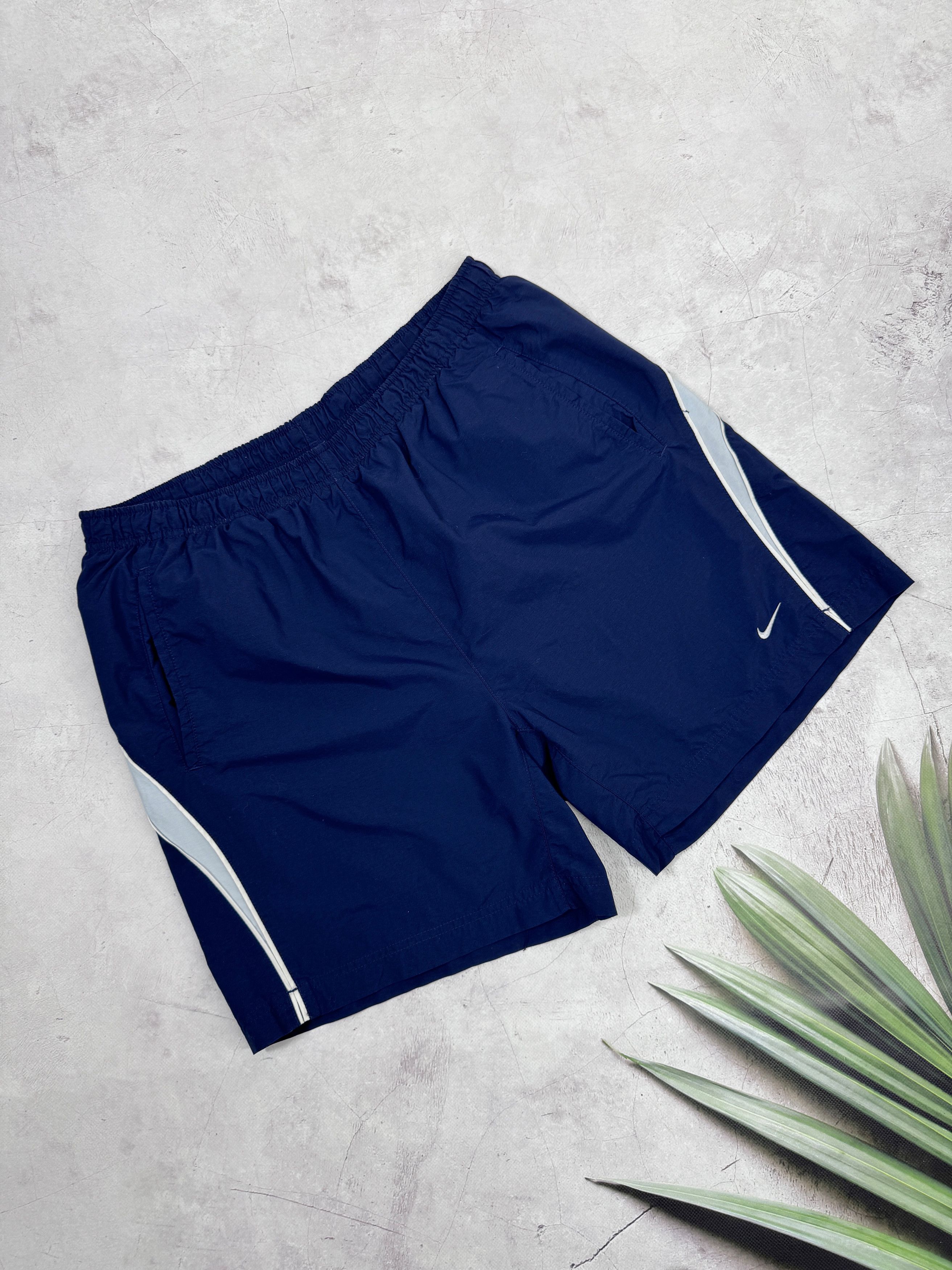 Nike × Vintage Vintage Nike Shorts Swoosh Logo Dark Blue Size US 36 / EU 52 - 1 Thumbnail