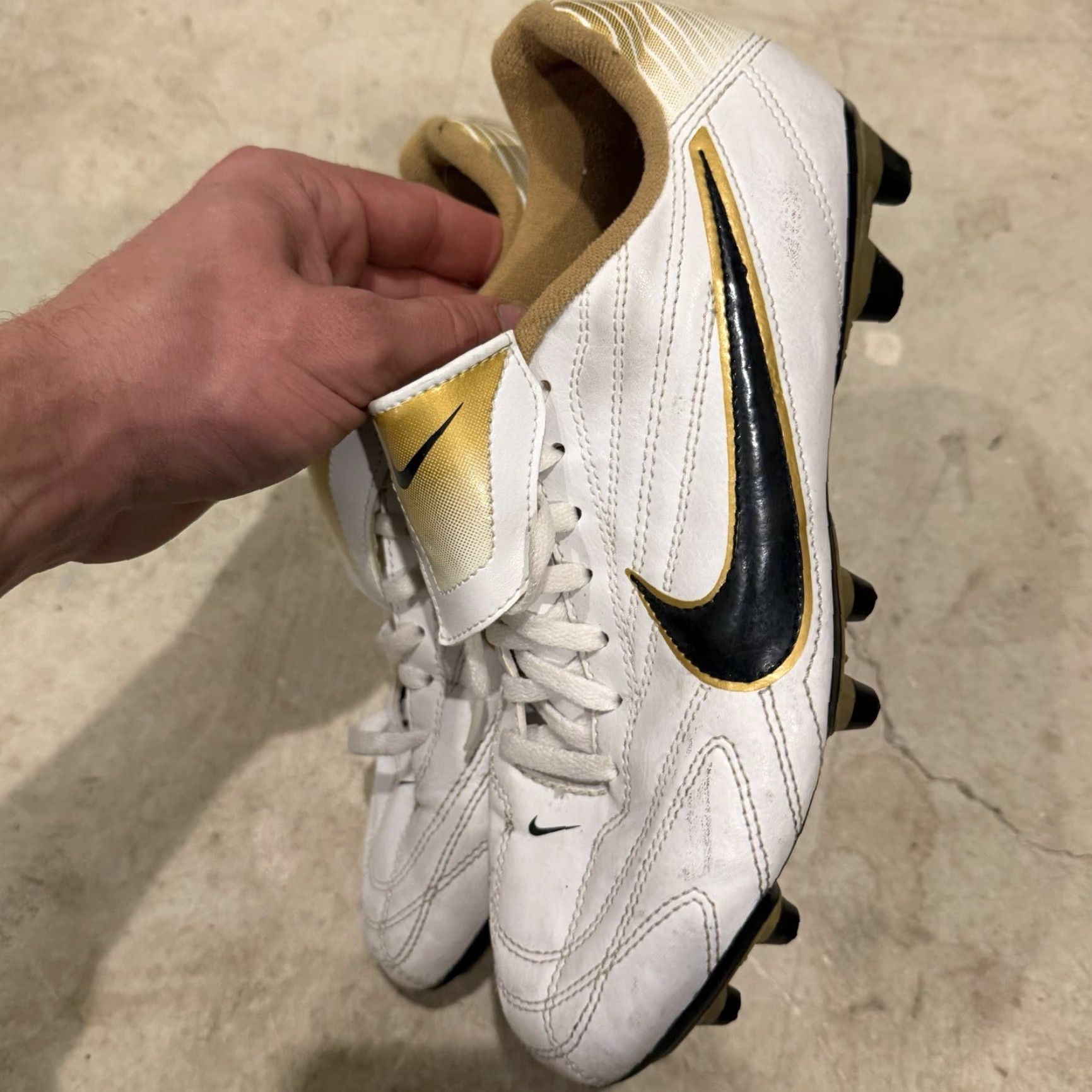 Nike Nike Premier II FG Soccer Cleats Mens Size 7 359609-107 White Nike Premier FG Soccer Cleats Mens Size 7 359609-107 White Size US 7 / EU 40 - 7 Thumbnail