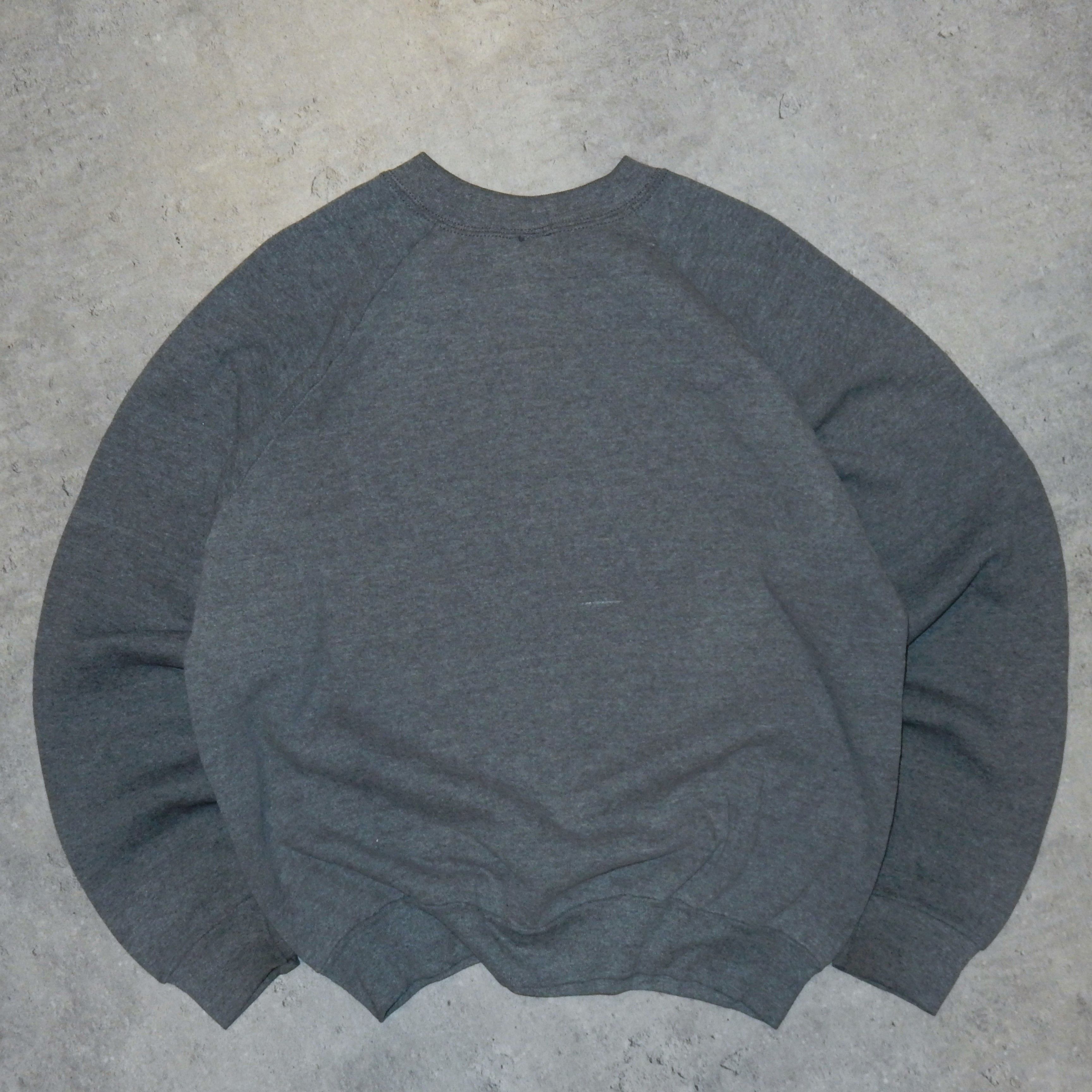 Disney × Vintage Looney Tunes vintage 90's grey sweatshirt - M Size US M / EU 48-50 / 2 - 3 Thumbnail