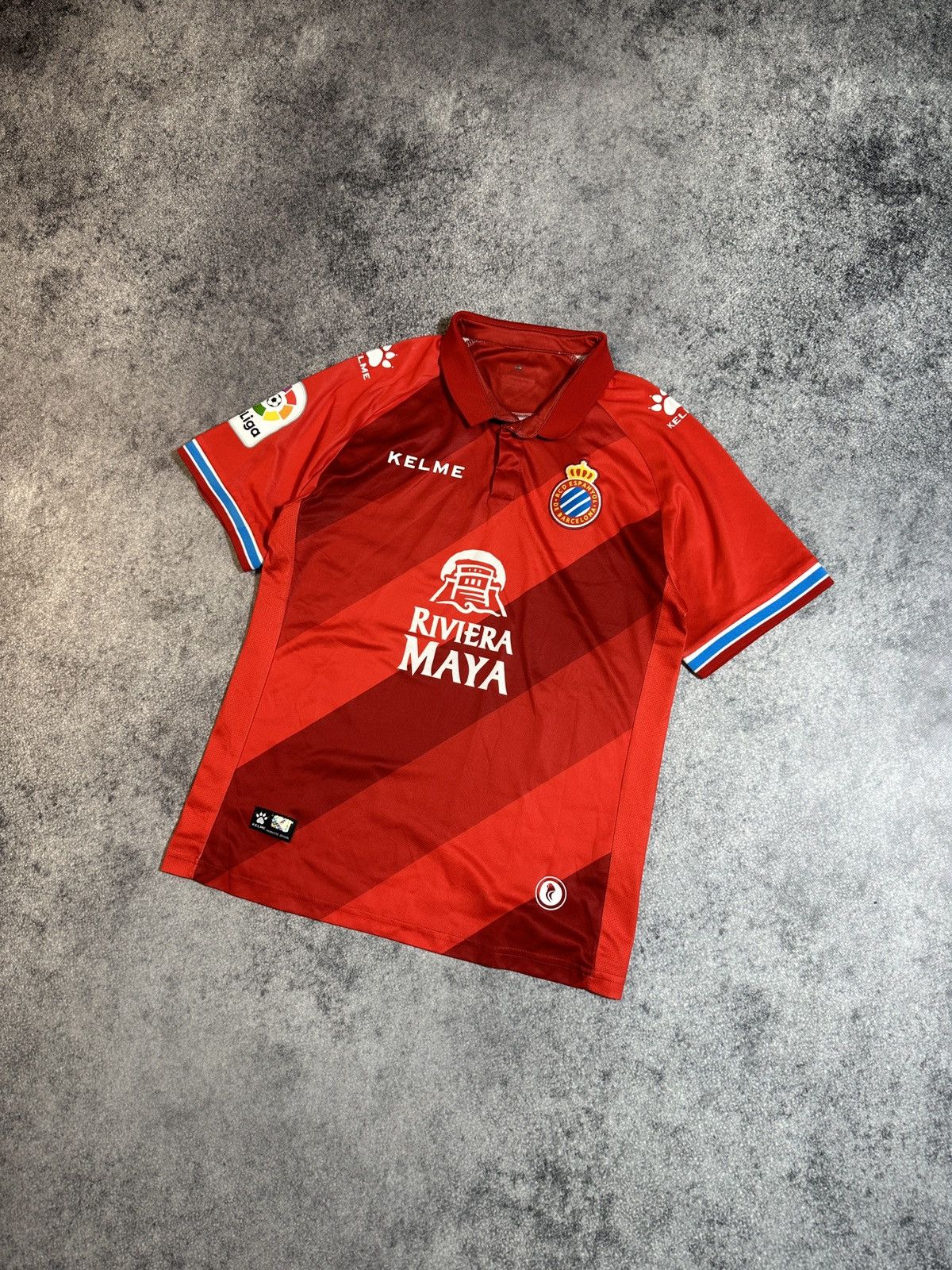 Other Kelme Espanyol Soccer Jersey Streetwear Rare Casual L Spain Size US L / EU 52-54 / 3 - 1 Thumbnail