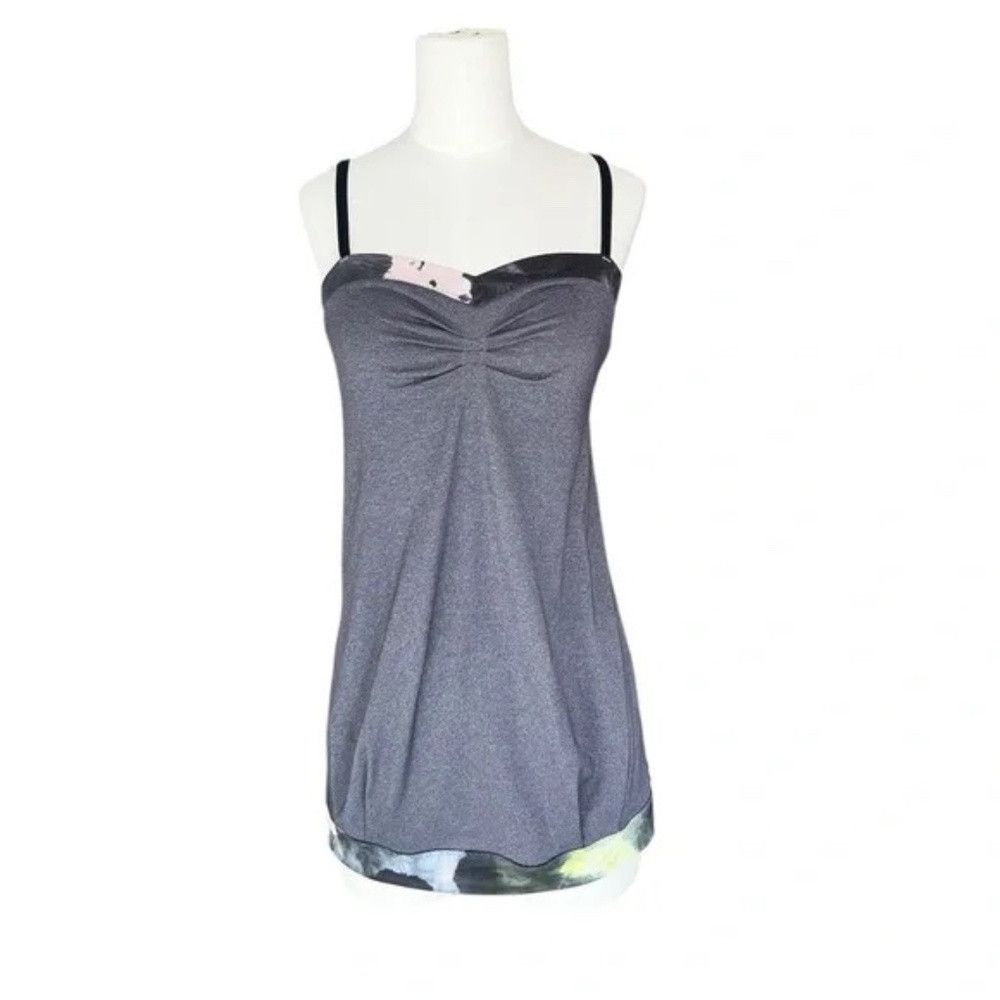 Lululemon Lululemon Pure Focus Tank Size 6 Citron Tinted Canvas gray Size S / US 4 / IT 40 - 2 Thumbnail