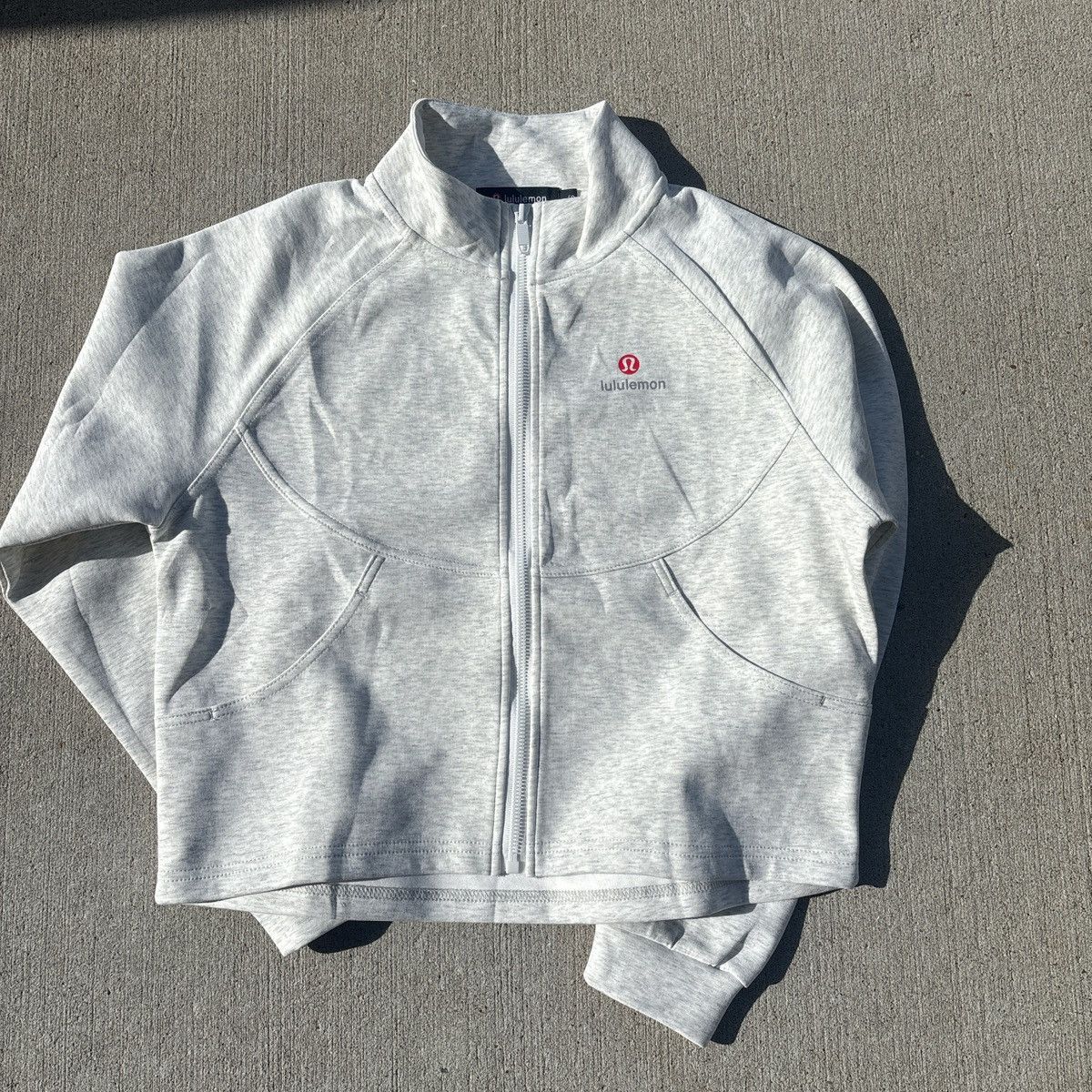 Lululemon Grey lululemon full zip jacket Size XS / US 0-2 / IT 36-38 - 1 Preview