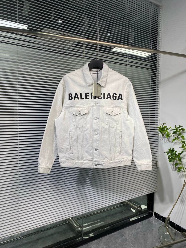 Balenciaga Balenciaga Balenciaga denim jacket embroidered logo-2506 Size US XS / EU 42 / 0 - 1 Thumbnail