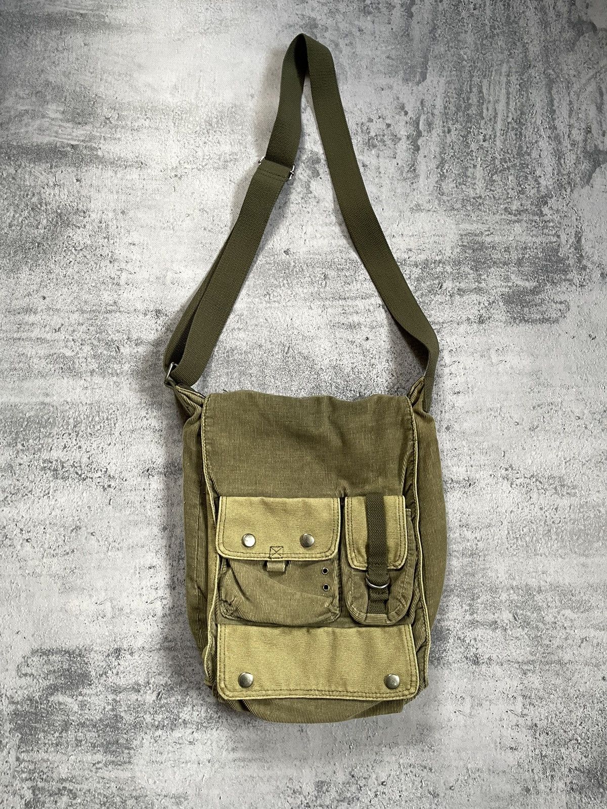 Japanese Brand 90s MILITARY ARCHIVE MESSENGER SHOULDER BAG