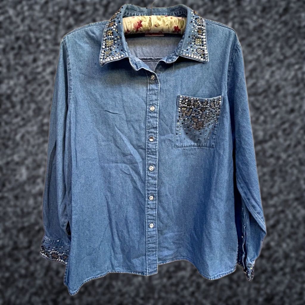 Quacker Factory Quacker Factory Shirt Large Embellished Rhinestone Button Front Denim Tunic Top Shirt Size L / US 10 / IT 46 - 1 Thumbnail