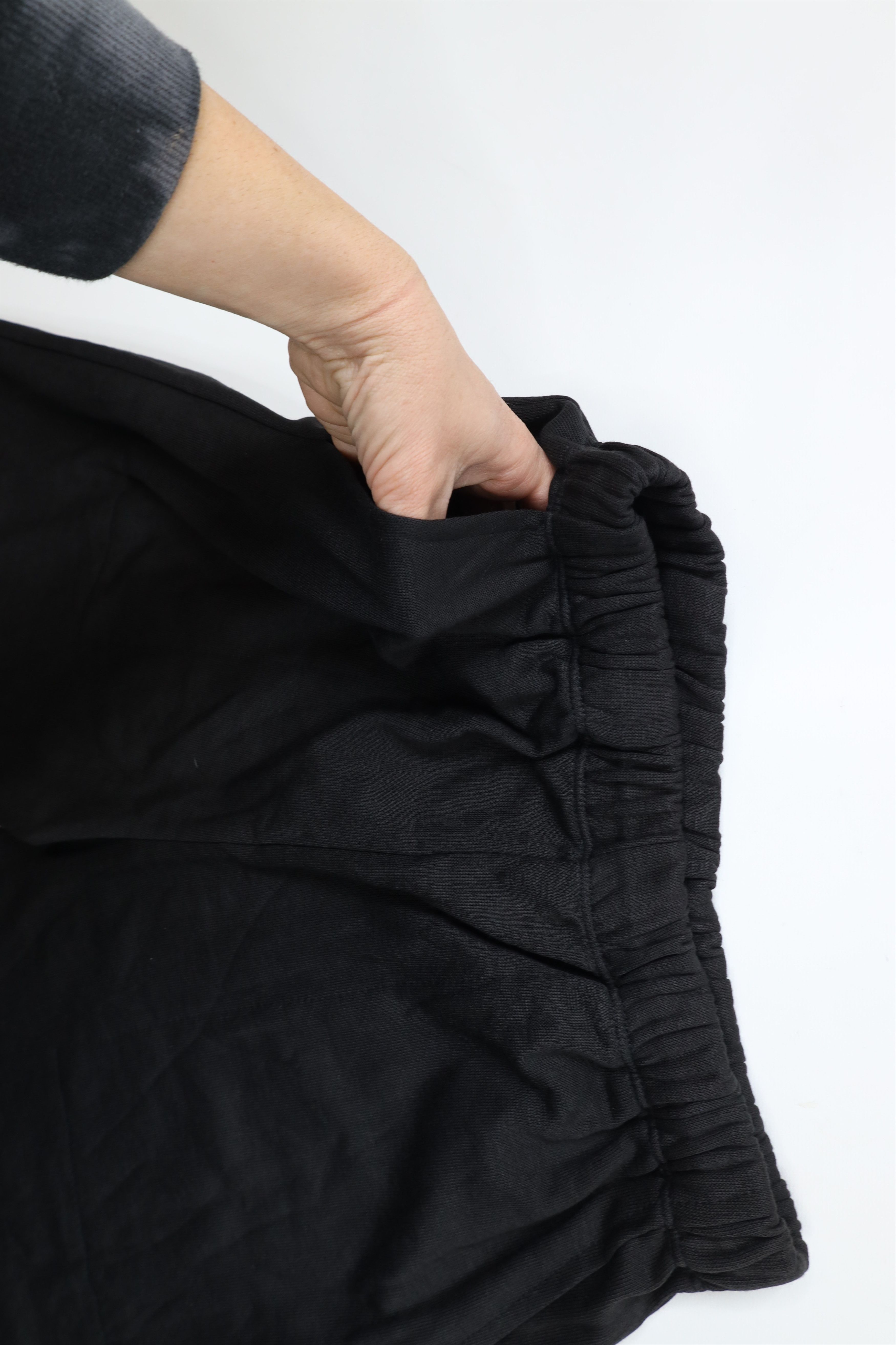 Vintage Vintage 90s Streetwear Cuffed Sweatpants Joggers Black USA Size US 36 / EU 52 - 5 Thumbnail