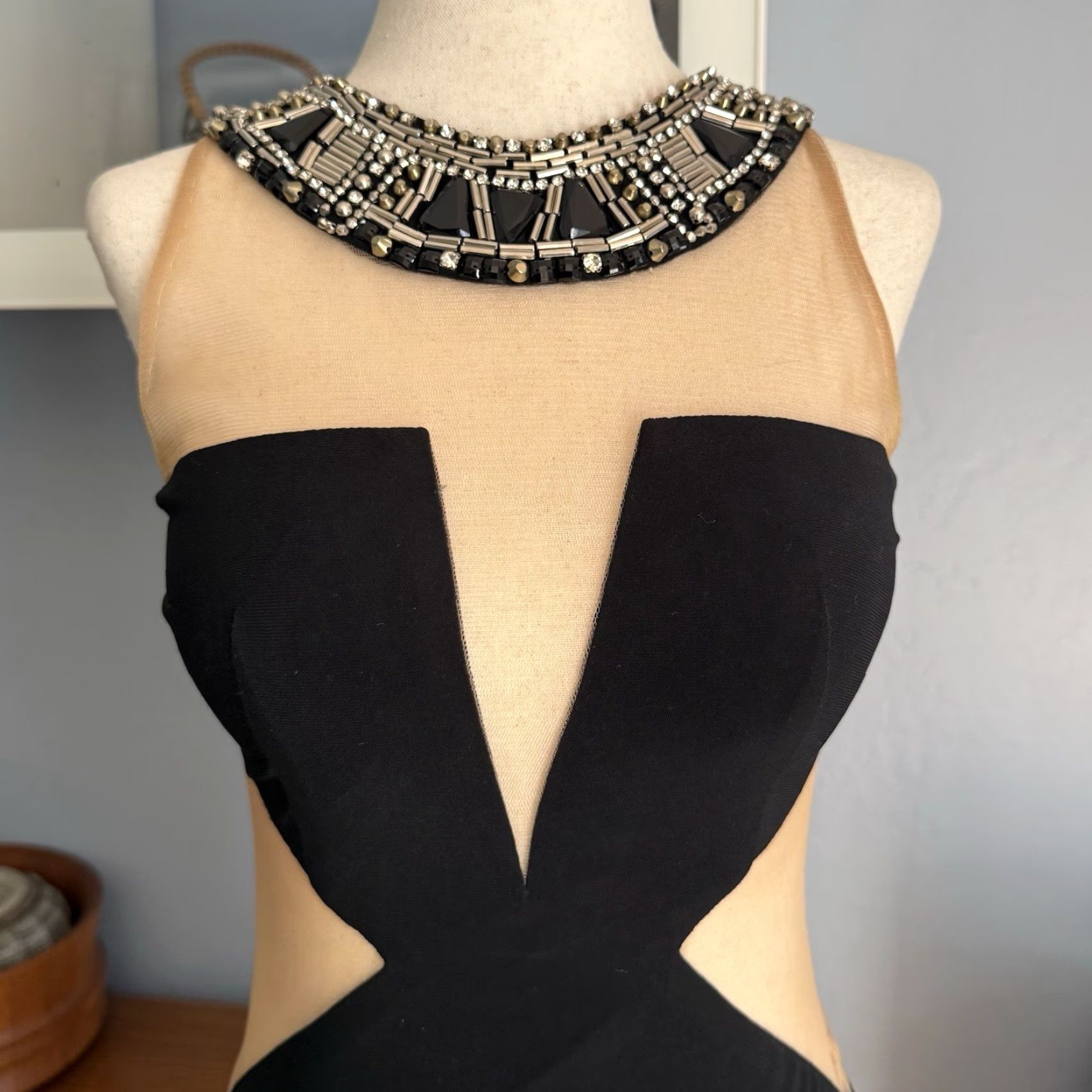Vintage Sherri Hill Maxi Dress Black Beaded Neck Collar Gown 0 Sud Prom Women's Vintage Style Size XS / US 0-2 / IT 36-38 - 3 Thumbnail