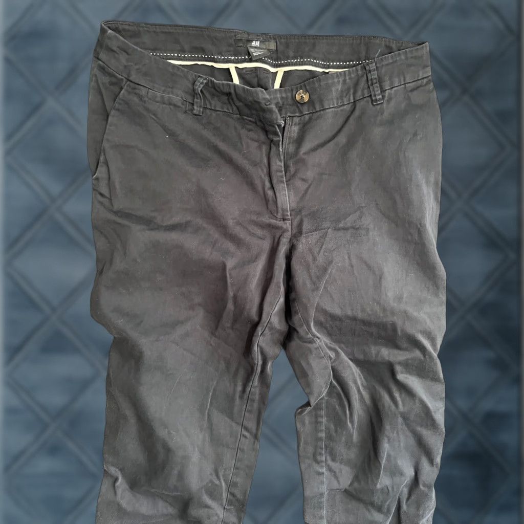 H&M H&M Pants Women 8 Black Business Casual Cropped Ankle Womens Size 30" / US 8 / IT 44 - 1 Thumbnail