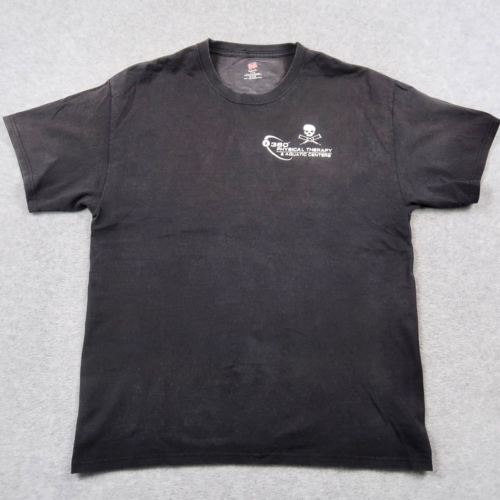 Hanes VTG Black L T-Shirt Graphic Medical Skull Crutches Mens Size US L / EU 52-54 / 3 - 2 Thumbnail