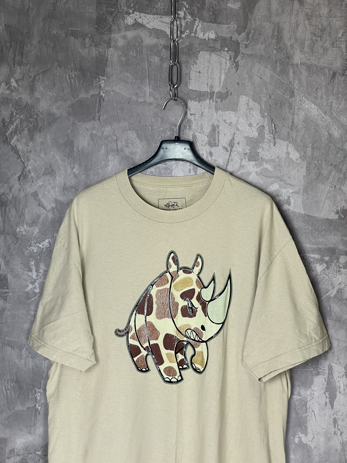 Ecko Unltd. × Vintage Ecko Unltd. Rhinoceros Camo Logo Beige Oversized Tee Shirt Size US L / EU 52-54 / 3 - 2 Thumbnail
