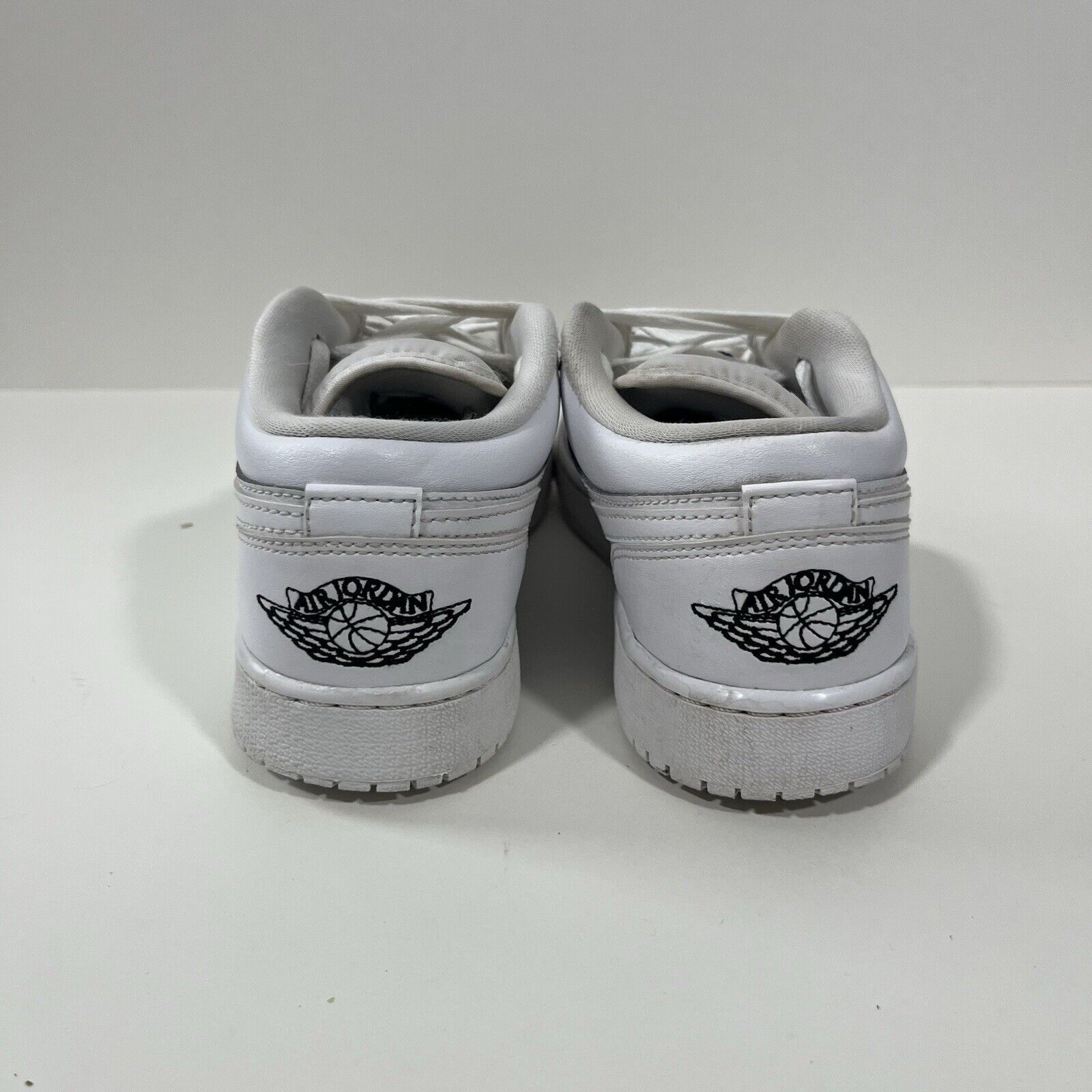Jordan Brand SZ 4.5Y / 6 W - Jordan 1 Low Triple White (553560 101) Size US 6 / IT 36 - 5 Thumbnail