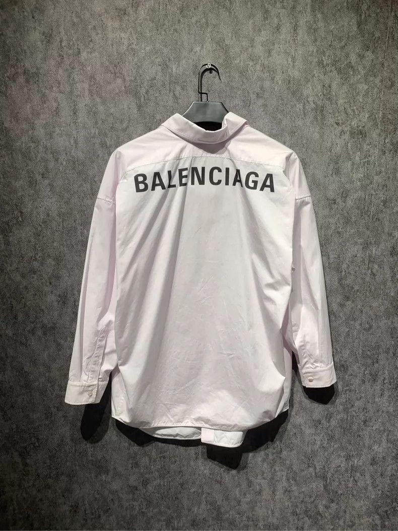 Balenciaga Balenciaga size 34 White shirt with logo on back shirt 250 Size US M / EU 48-50 / 2 - 7 Thumbnail