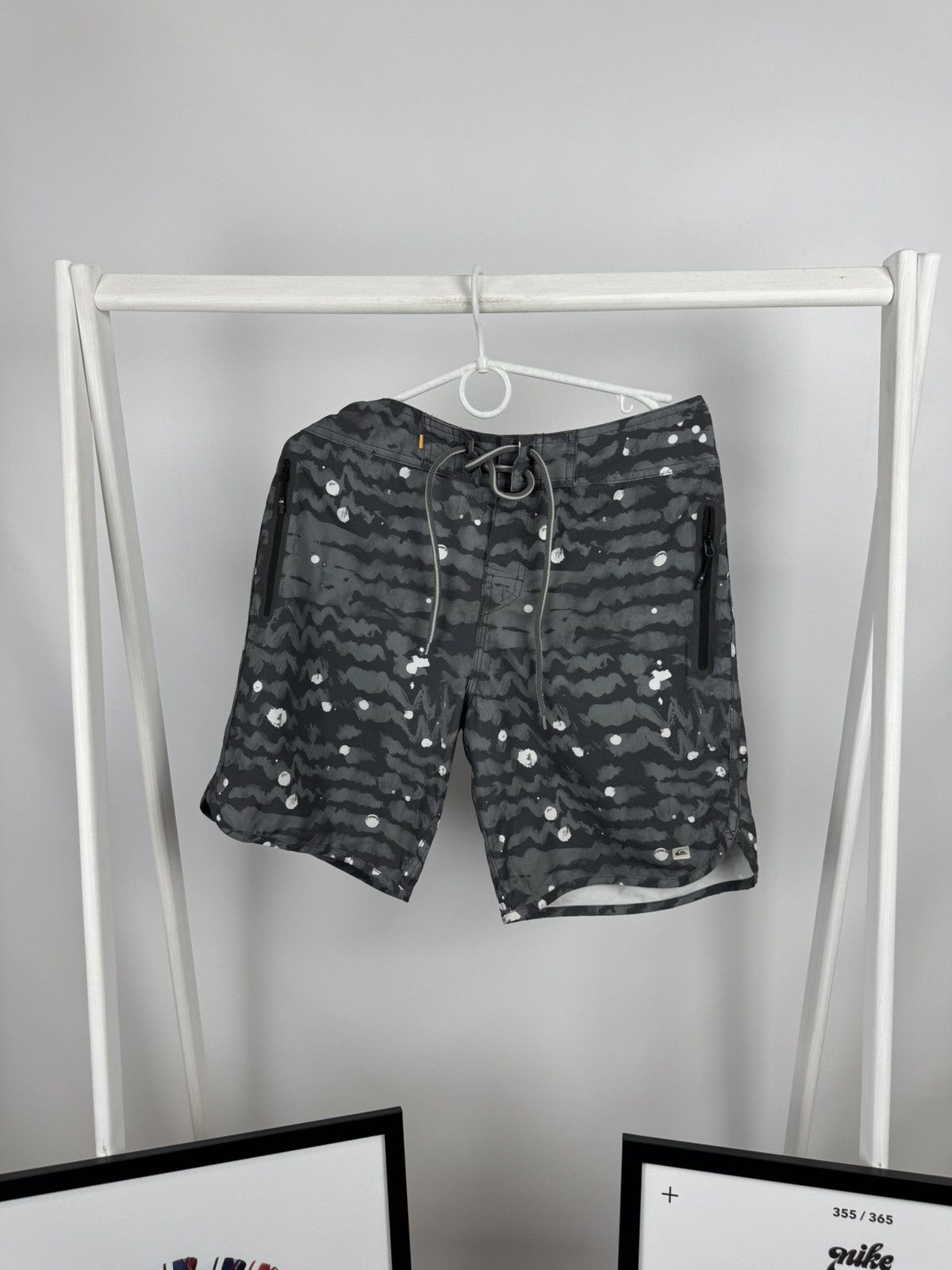 Quiksilver Quiksilver Waterman Shorts Size US 30 / EU 46 - 3 Thumbnail