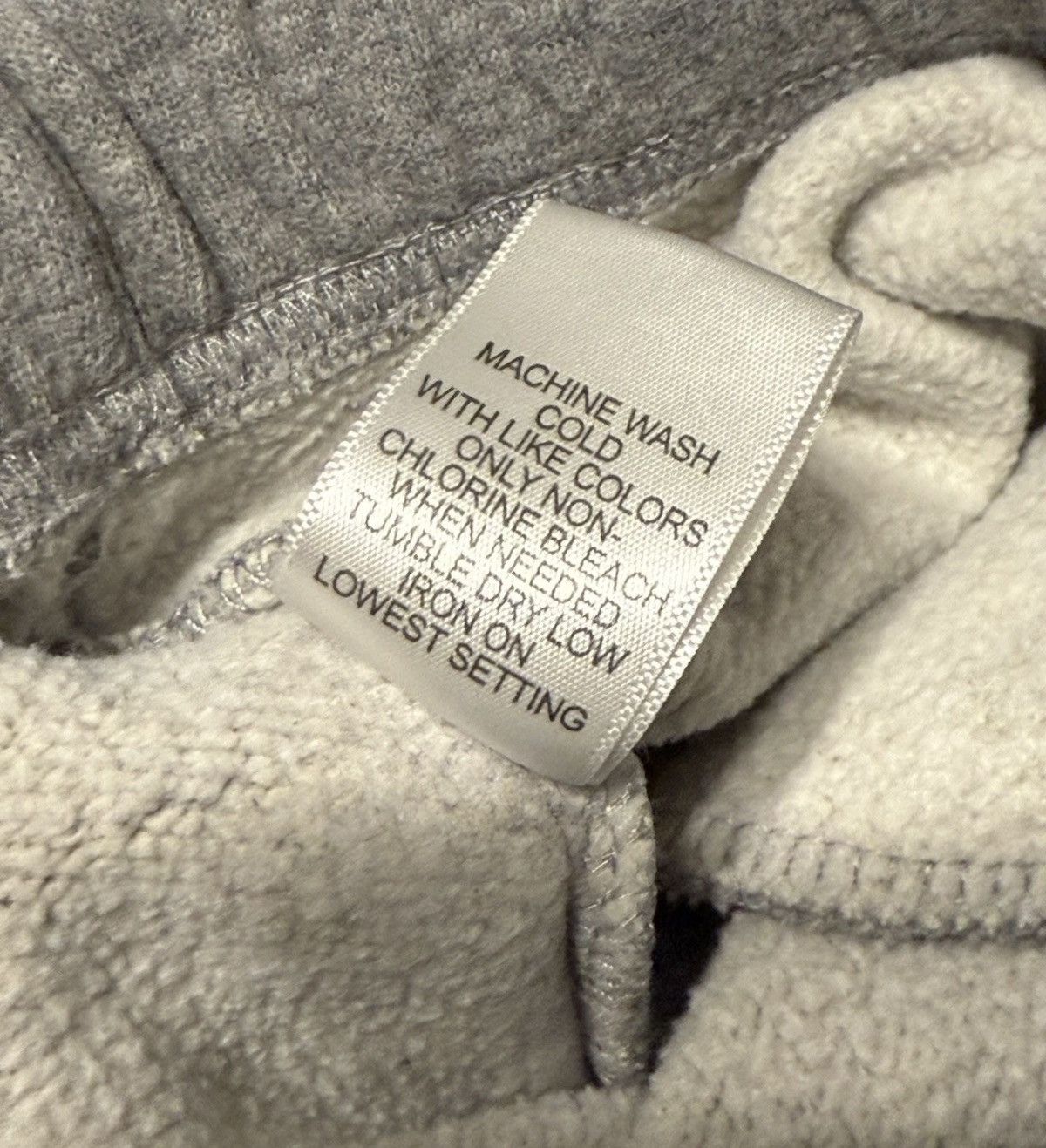 Fear of God Fear of God Essentials Grey 3M Sweatpants Size US 30 / EU 46 - 7 Thumbnail