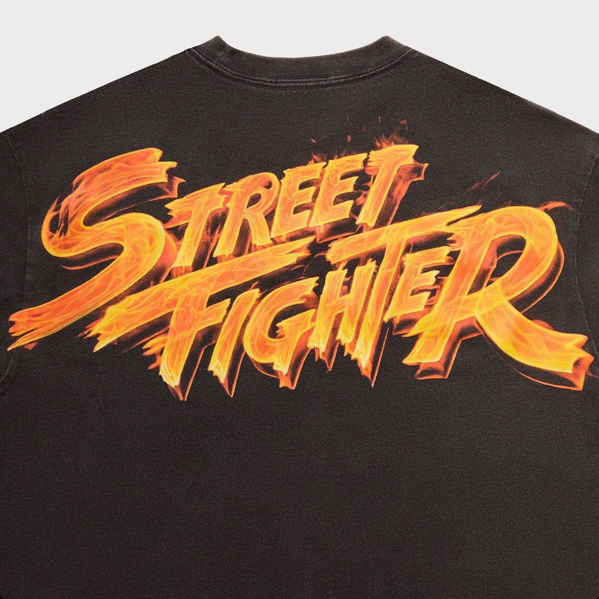Kith Kith Street Fighter Vintage Flame LongSleeve Tee Size US L / EU 52-54 / 3 - 4 Thumbnail