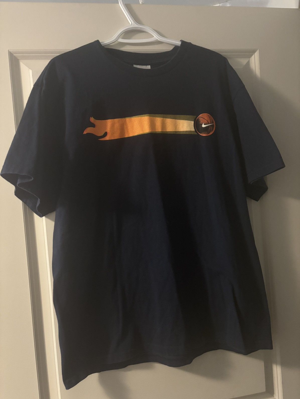 Nike × Vintage Vintage Nike Tee Size US L / EU 52-54 / 3 - 1 Thumbnail