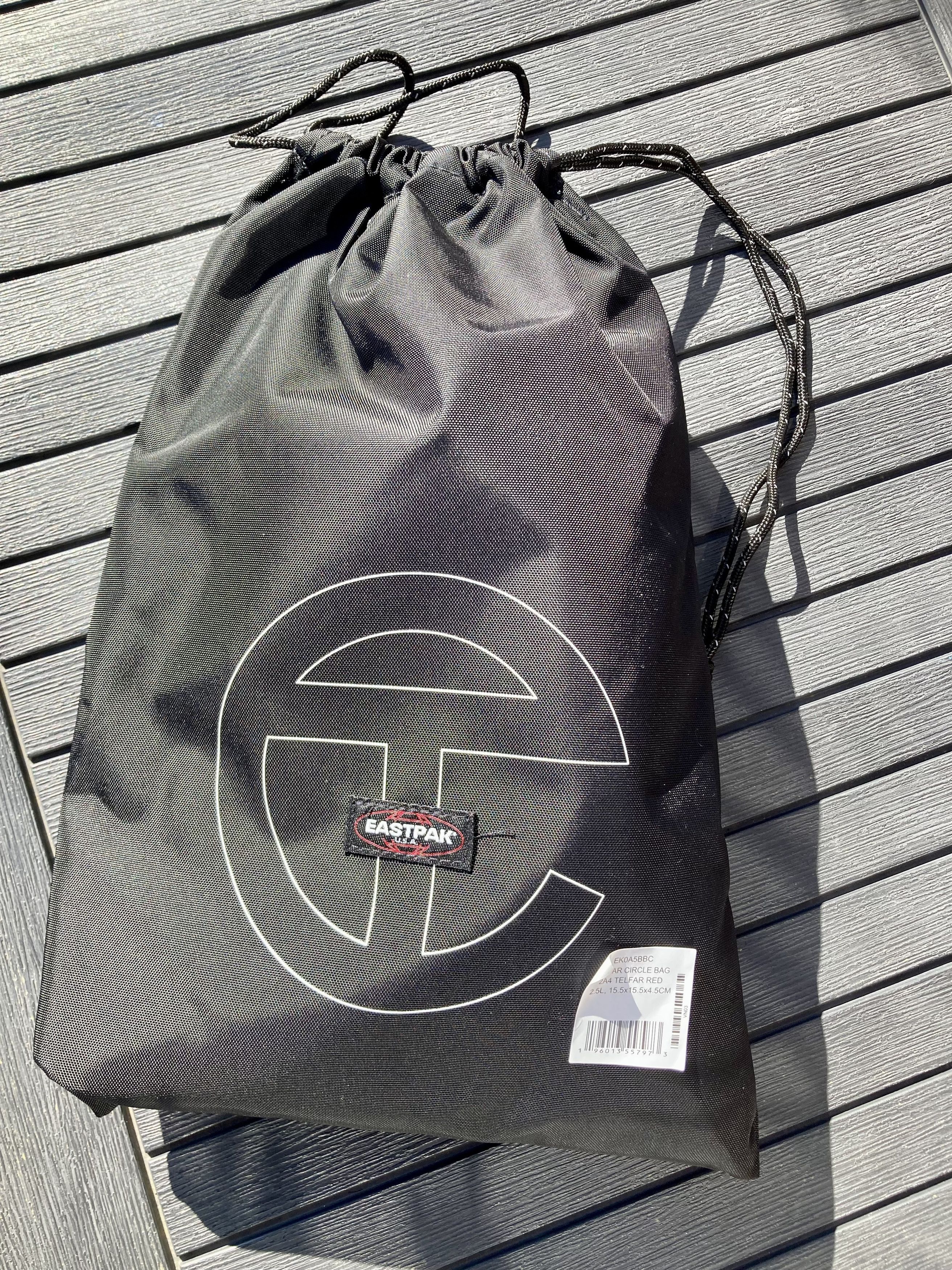 Eastpak × Telfar red mini round shoulder bag NY ds festival summer Size ONE SIZE - 6 Thumbnail