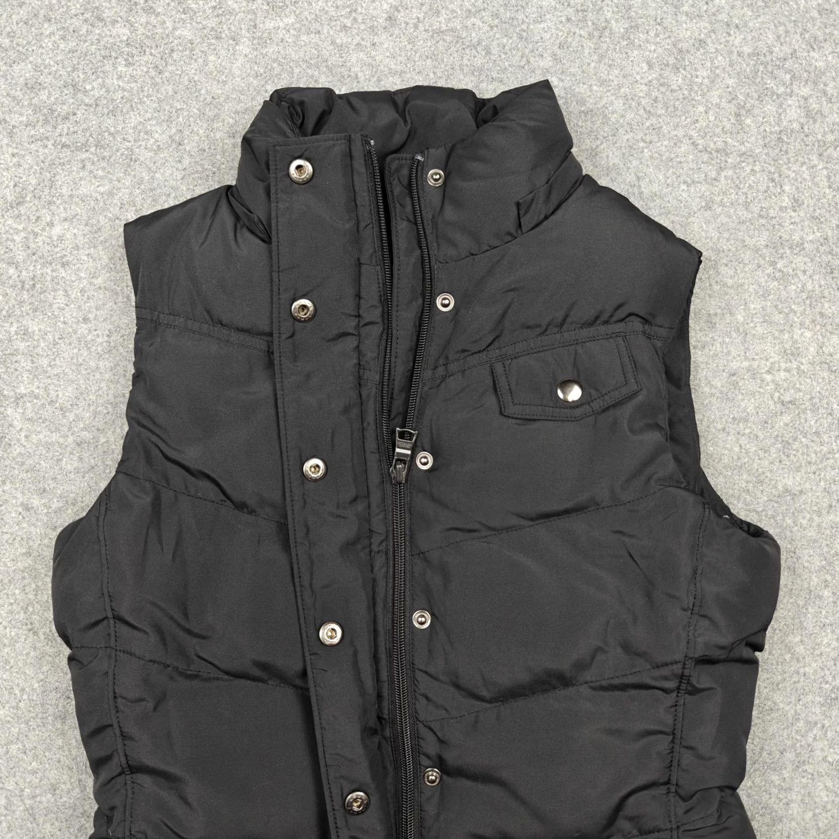 Banana Republic Banana Republic Vest Womens XS Black Puffer Zip Pockets Collared Lined Faux Fur Size XS / US 0-2 / IT 36-38 - 2 Thumbnail