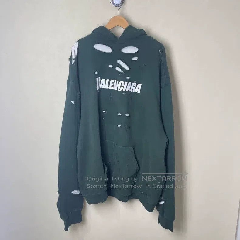Balenciaga Balenciaga Green Double Layer Destroyed Hole Short Sleeve Size US S / EU 44-46 / 1 - 1 Thumbnail