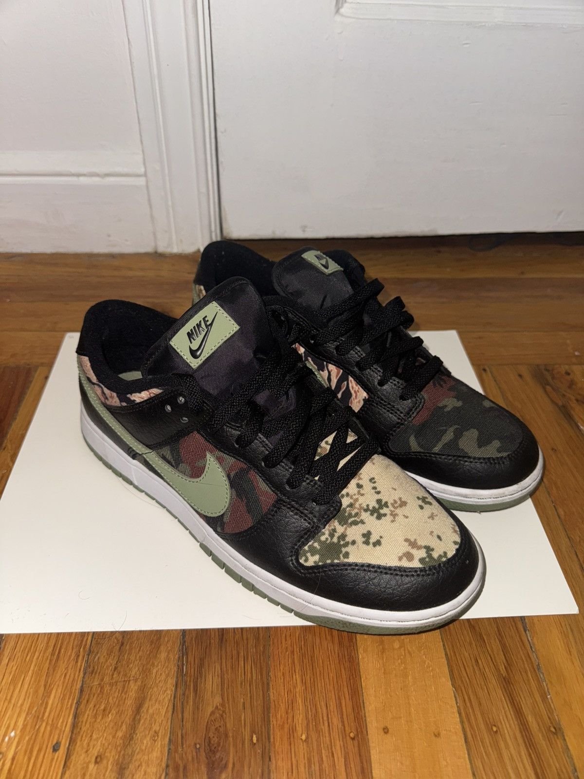 Nike Nike Low Dunks crazy camo Size US 10.5 / EU 43-44 - 2 Thumbnail