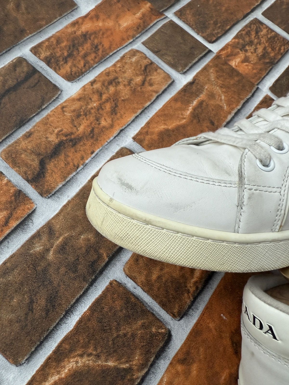 Prada ⚪️❕ downtown luxury trainers Size US 10 / EU 43 - 9 Thumbnail