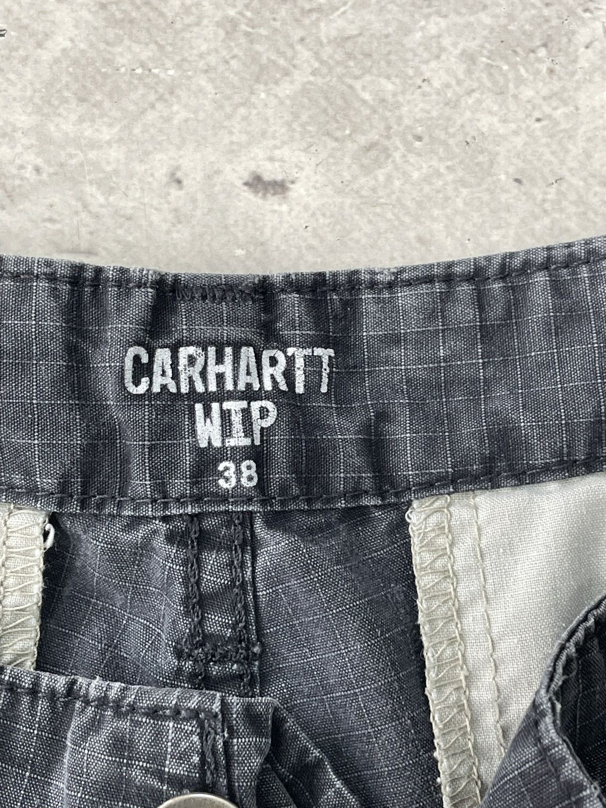 Carhartt Carhartt washed cargo Carhartt y2k shorts pants Size US 38 / EU 54 - 5 Thumbnail
