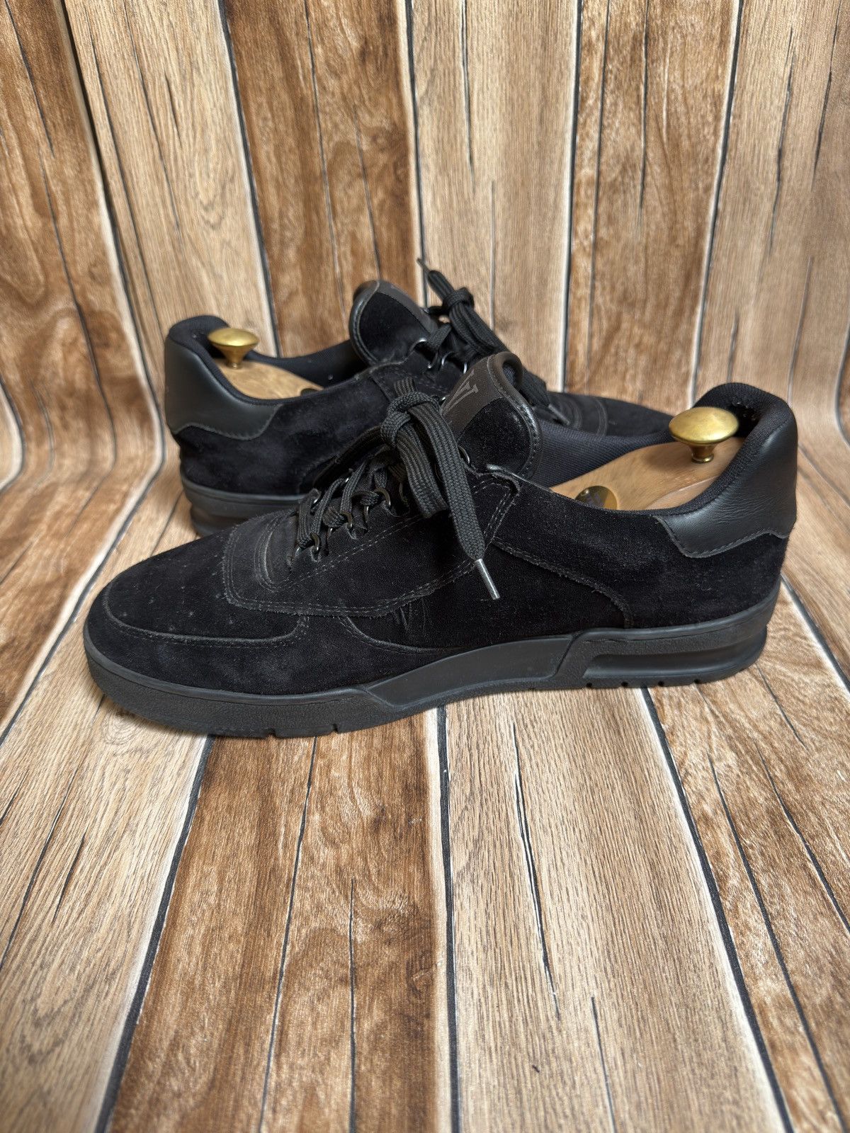 Louis Vuitton Suede lv trainers Size US 10 / EU 43 - 8 Thumbnail