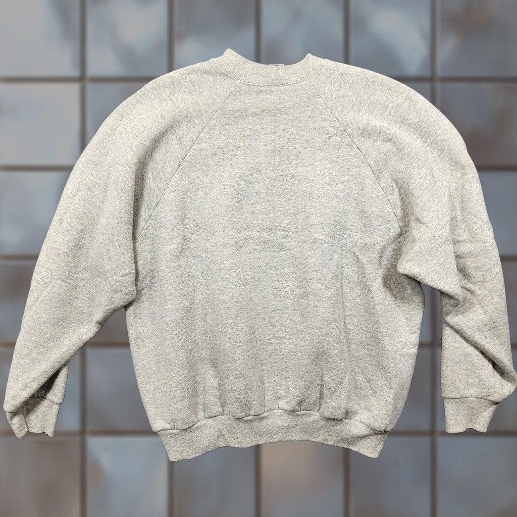 Fruit Of The Loom VINTAGE Fruit of the Loom Crewneck Sweatshirt Mens 2XL Gray Blank Pullover Sweatshirt Mens Clothing Sweatshirt Men’s Crew Neck 2XL Gray FOTL Size US XXL / EU 58 / 5 - 1 Thumbnail