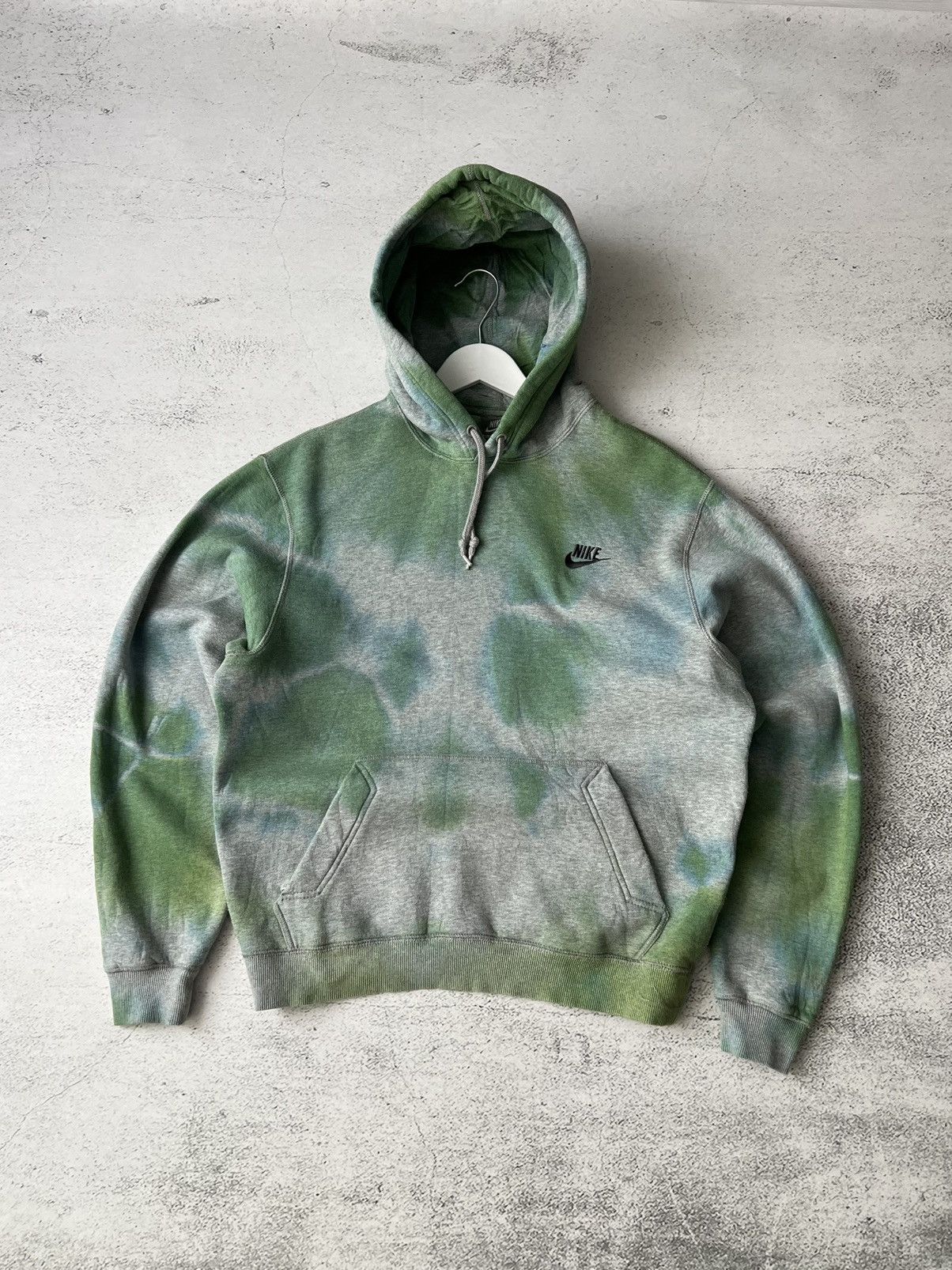 Nike Nike Vintage Tie-Dye Hoodie Green Size M Size US M / EU 48-50 / 2 - 1 Thumbnail