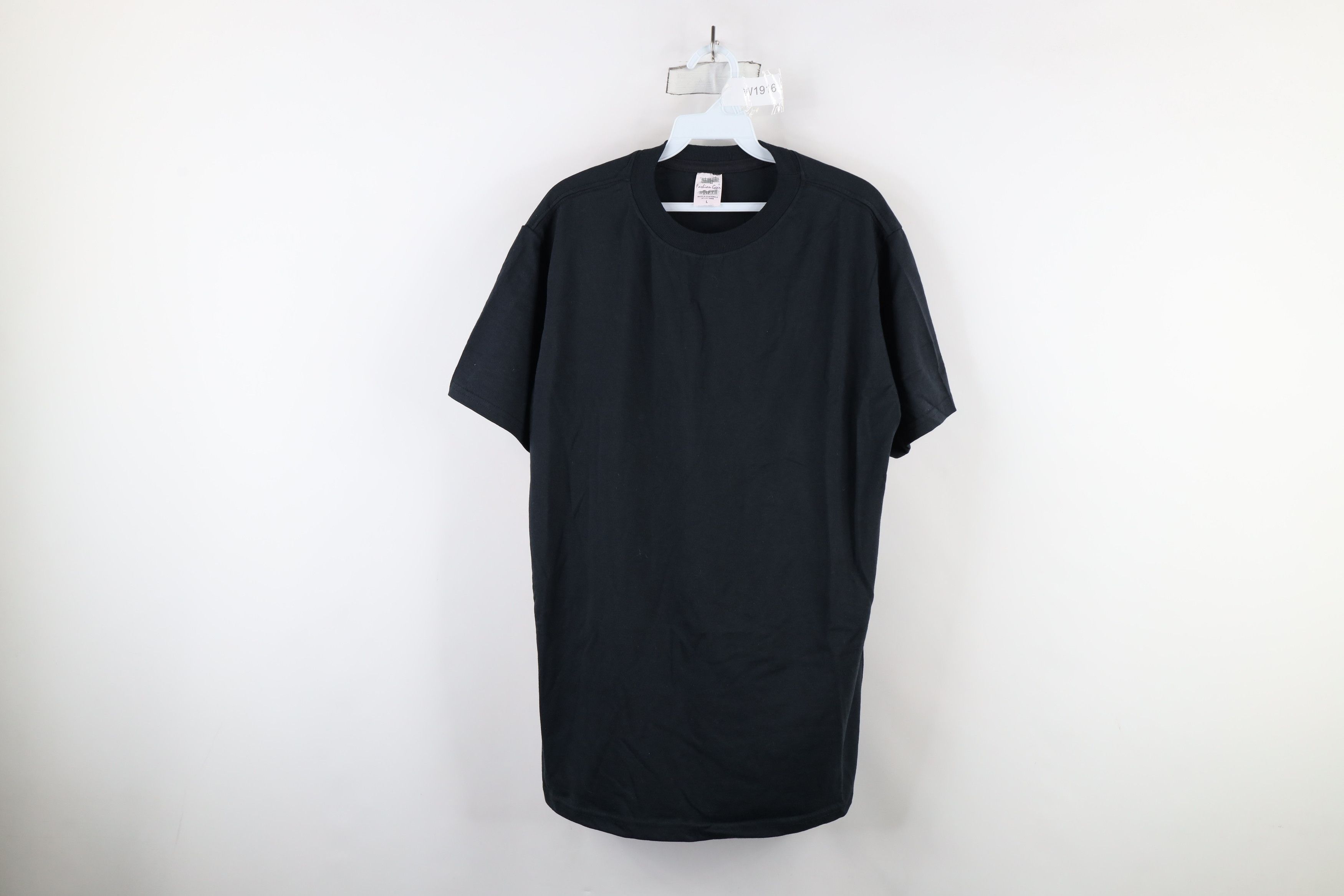 Vintage Vintage 90s Streetwear Short Sleeve T-Shirt Black Cotton Size US L / EU 52-54 / 3 - 1 Thumbnail