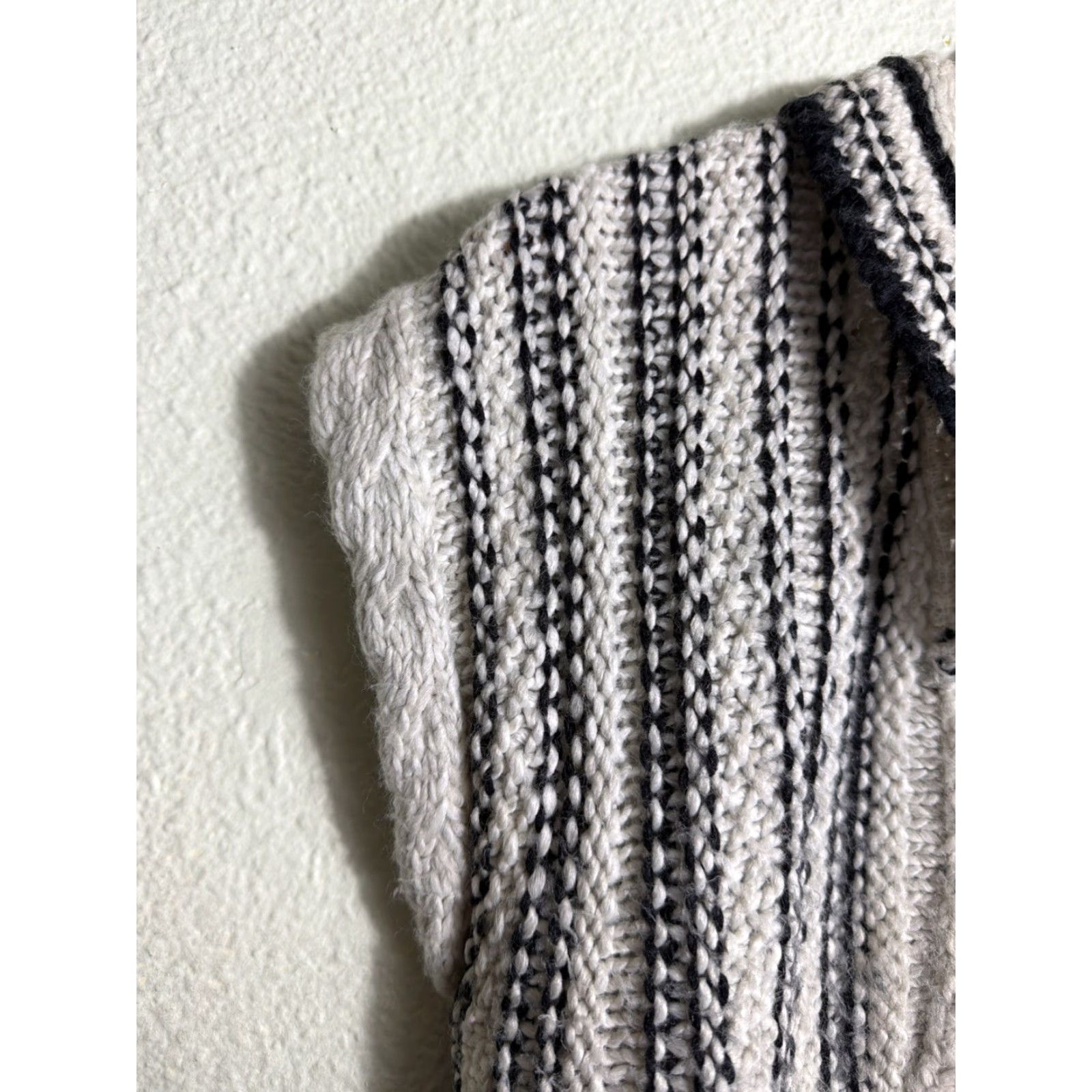 Vintage VINTAGE Black White Striped Cardigan Sweater Wool Blend Medium M Woman Casual Shirts? Size M / US 6-8 / IT 42-44 - 2 Thumbnail
