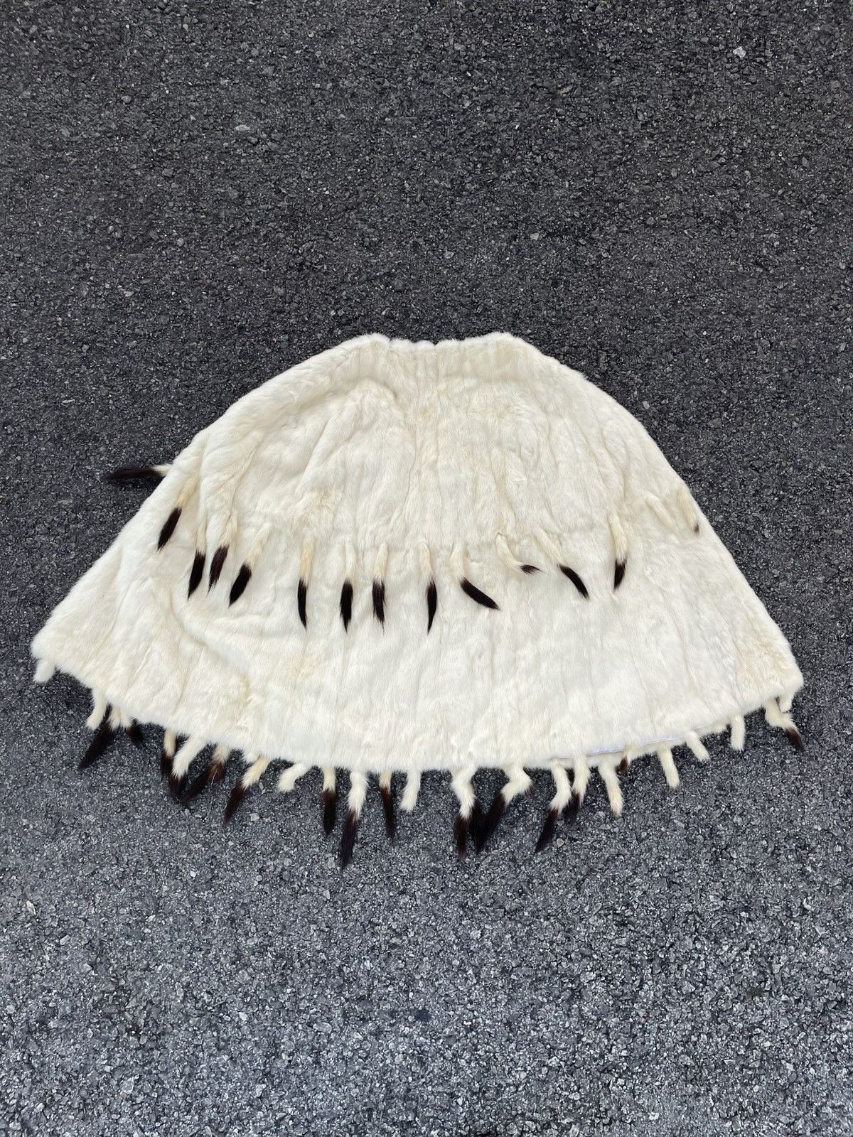 Designer Ermine Tail Cape Size M / US 6-8 / IT 42-44 - 4 Thumbnail