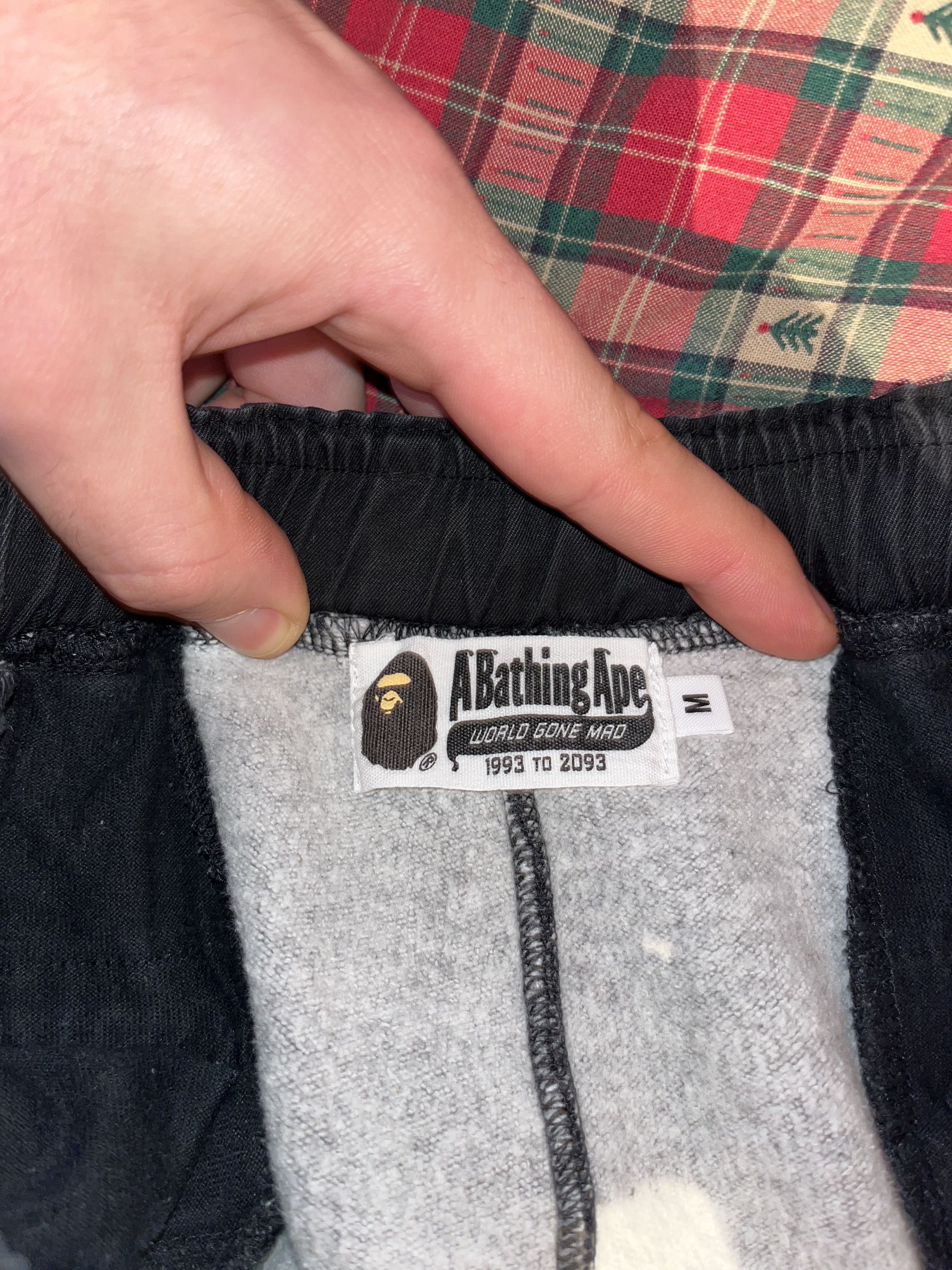Bape Bape Sweat Pants Size US 32 / EU 48 - 5 Thumbnail