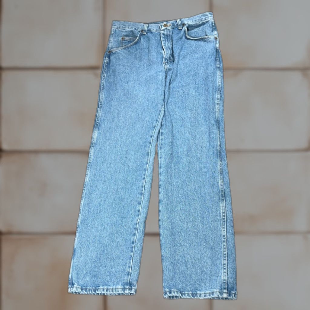 Wrangler VINTAGE Wrangler Jeans Mens 34x30 Blue Rugged Wear Outdoor Cowboy Workwear Y2K Wrangler Rugged Wear Jeans Mens 34 30 Blue Denim 5-Pocket Western Size US 34 / EU 50 - 1 Thumbnail