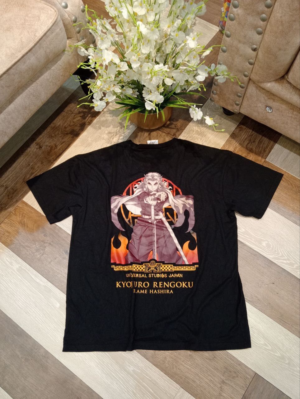 Universal Studios UNIVERSAL STUDIOS JAPAN X KYOJURO RENGOKU DEMON SLAYER TEES Size US L / EU 52-54 / 3 - 1 Thumbnail